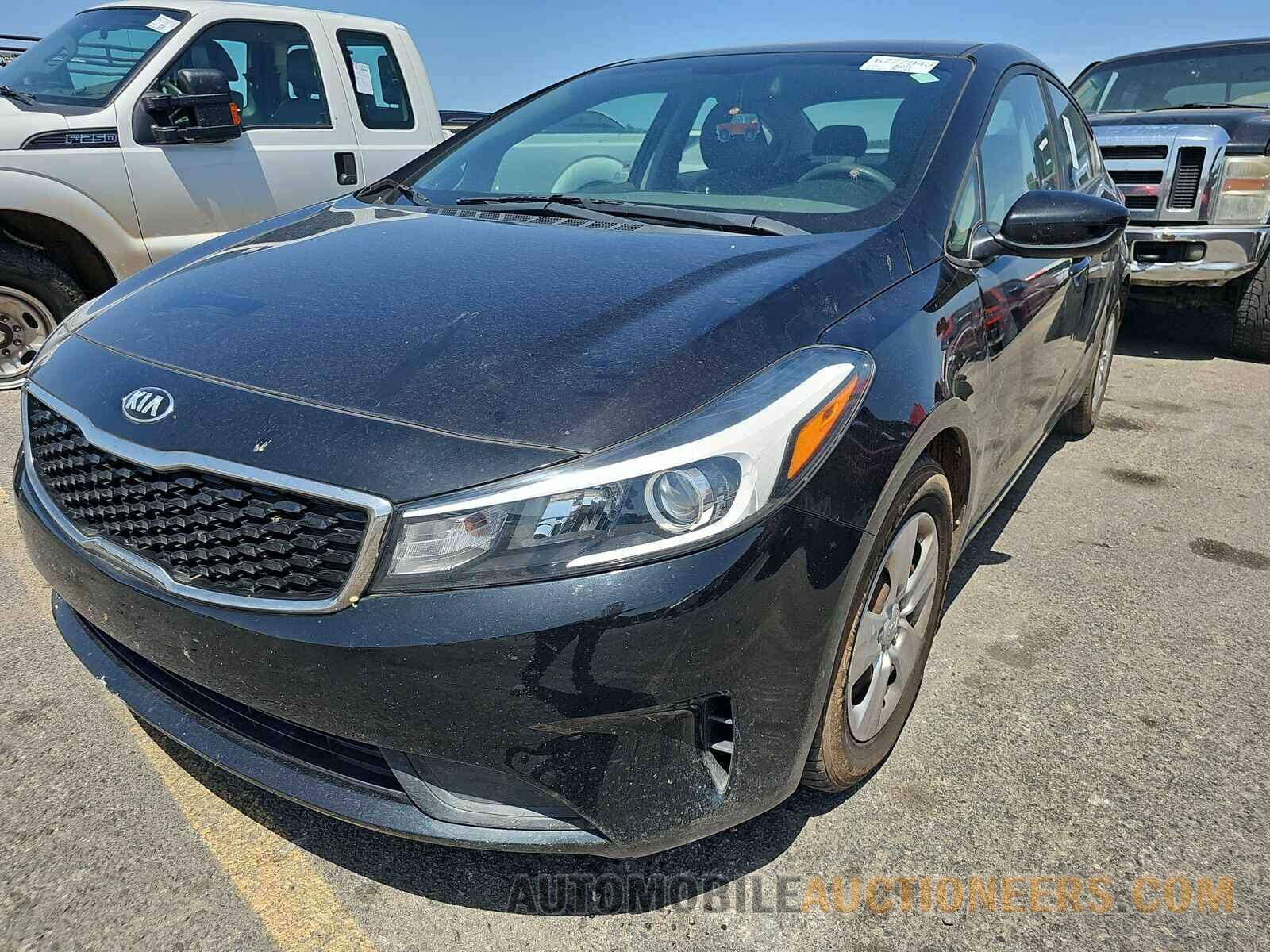 3KPFK4A71HE017044 Kia Forte LX 2017