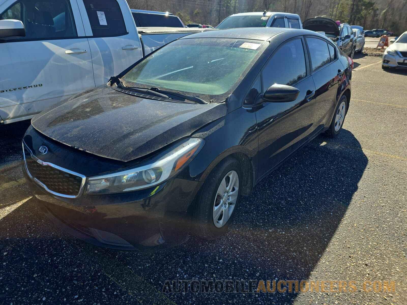 3KPFK4A71HE051517 Kia Forte LX 2017