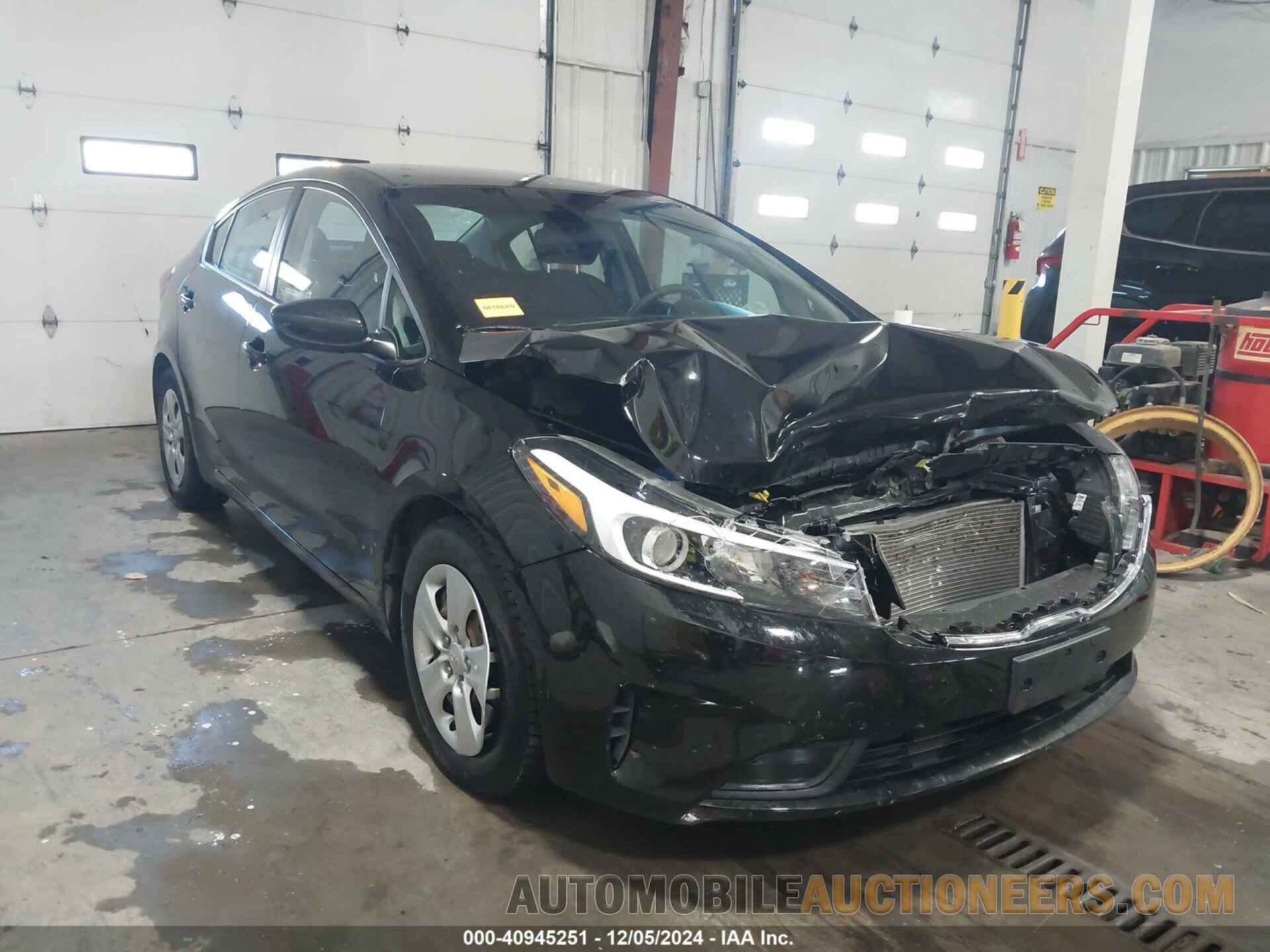 3KPFK4A71HE097896 KIA FORTE 2017