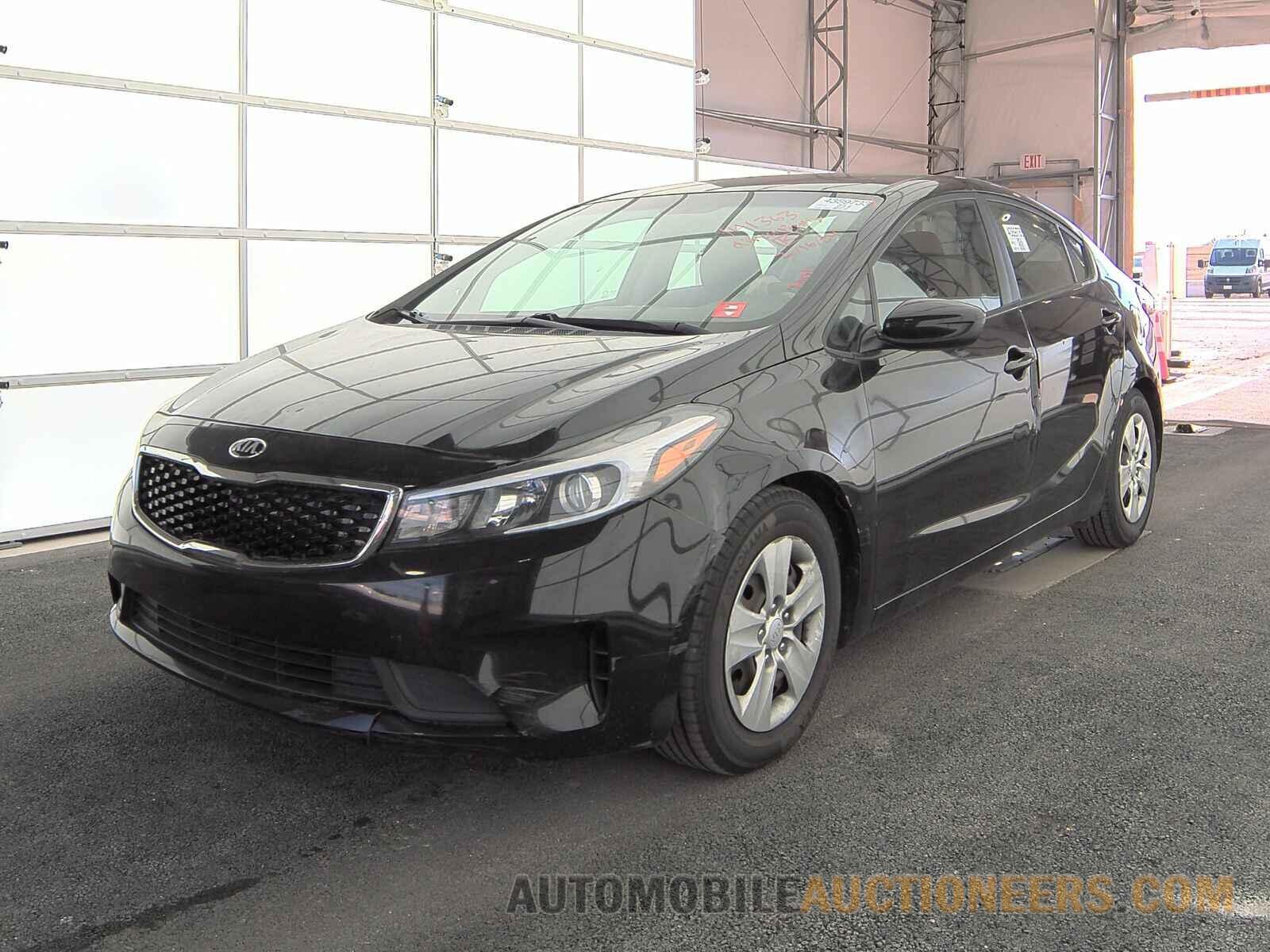 3KPFK4A71HE141363 Kia Forte LX 2017