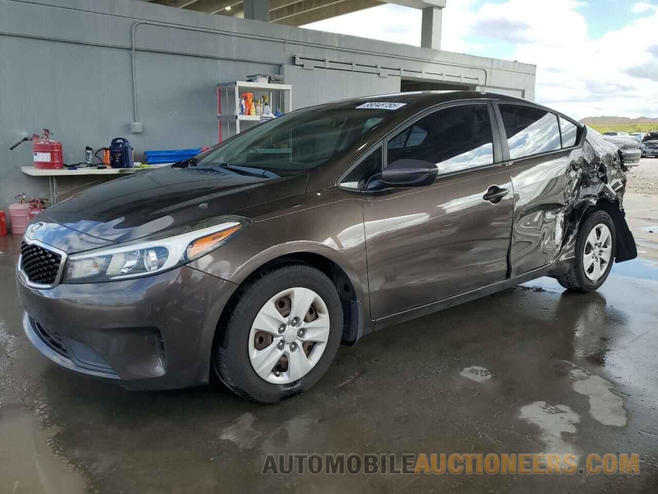 3KPFK4A71HE157322 KIA FORTE 2017