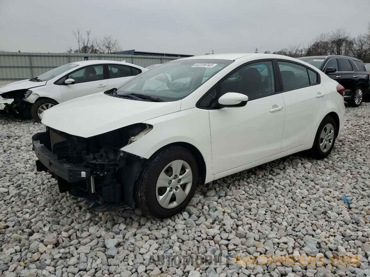 3KPFK4A71JE185028 KIA FORTE 2018