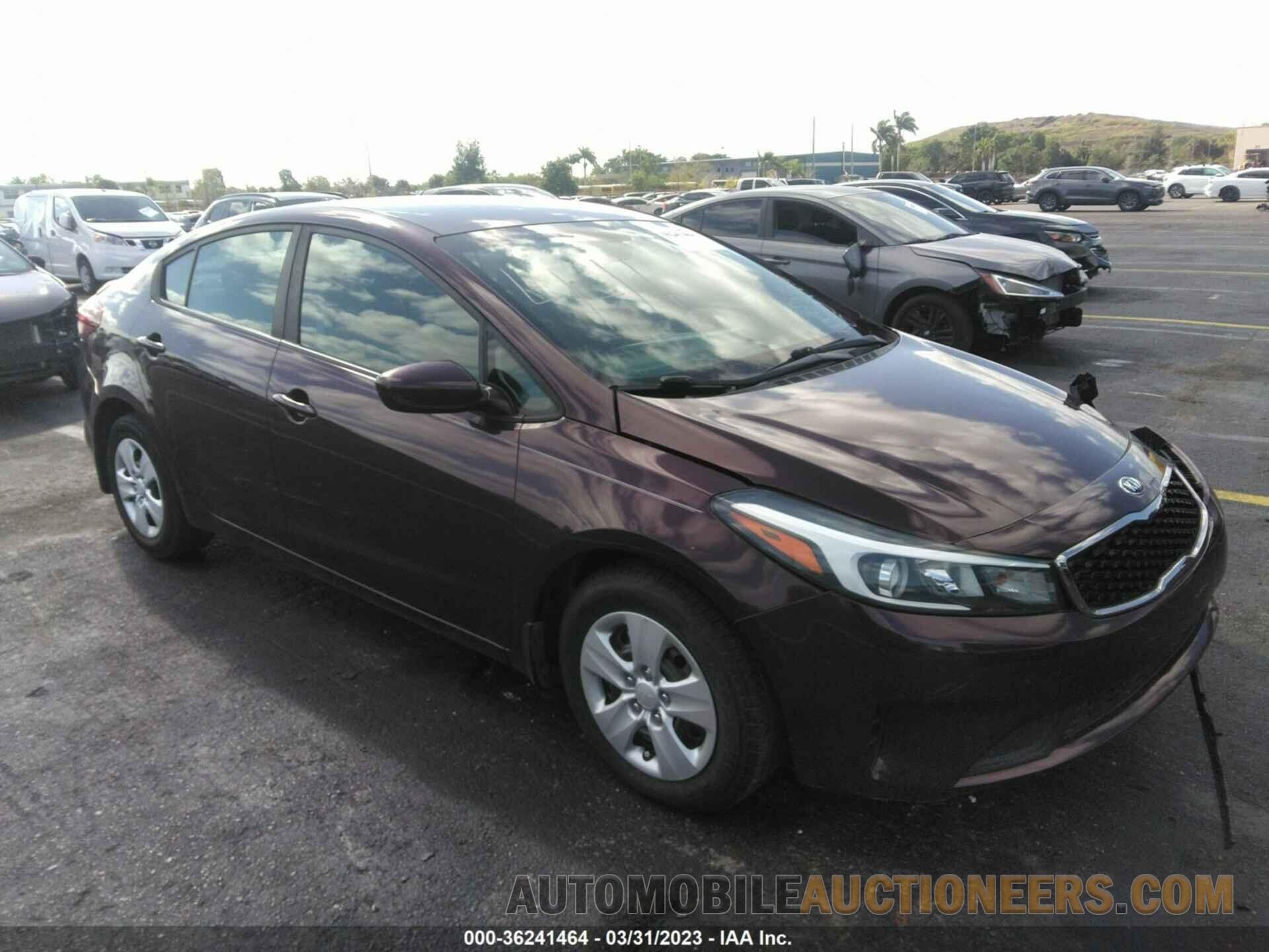 3KPFK4A71JE198071 KIA FORTE 2018