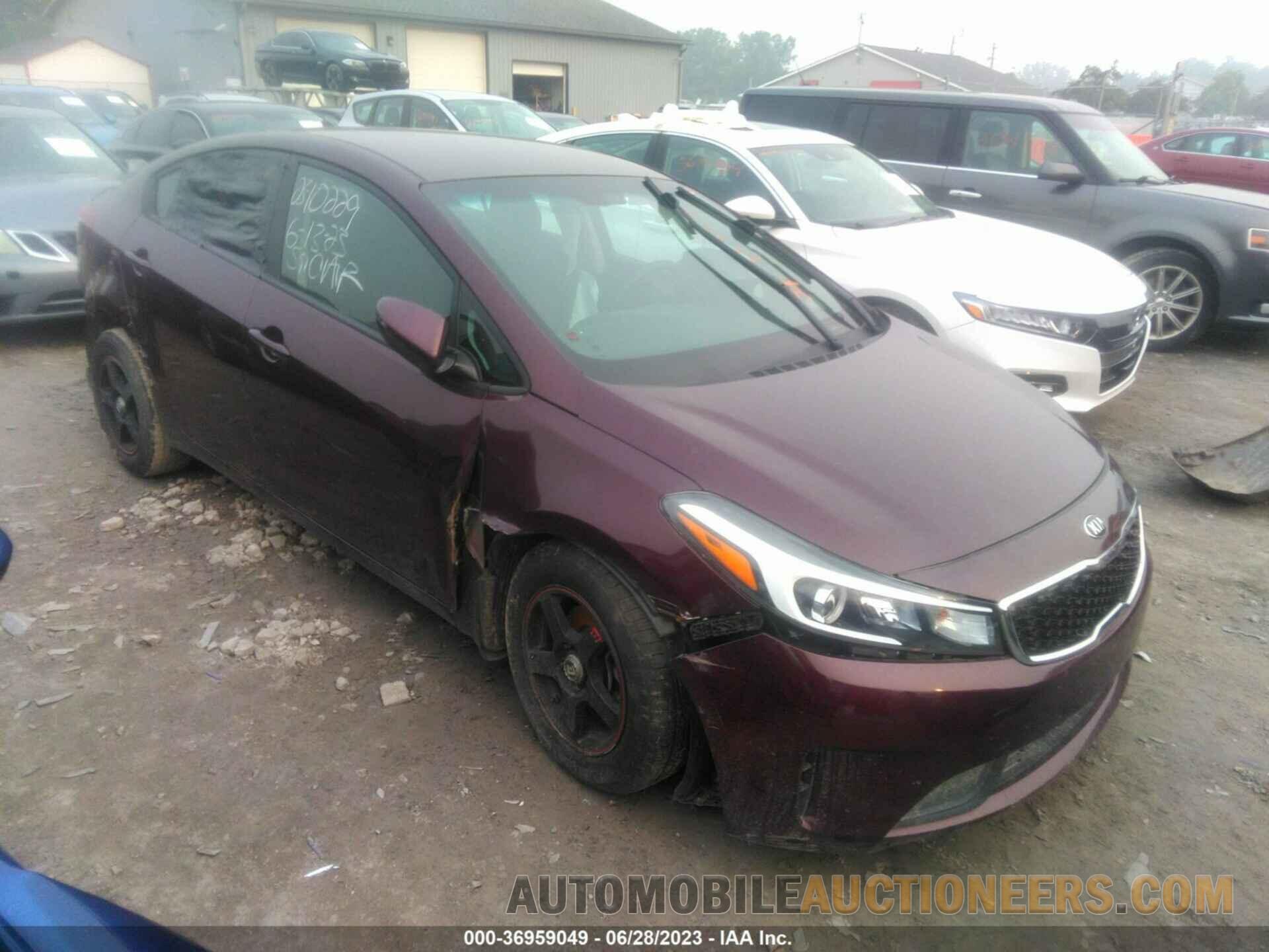 3KPFK4A71JE198233 KIA FORTE 2018