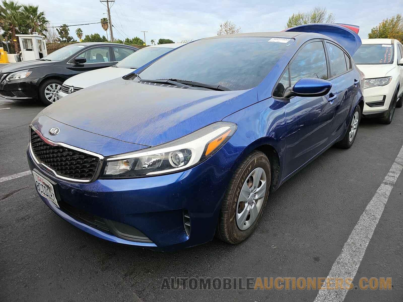 3KPFK4A71JE203950 Kia Forte LX 2018