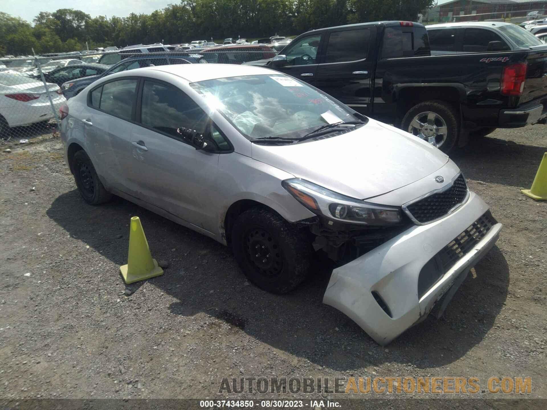 3KPFK4A71JE227620 KIA FORTE 2018