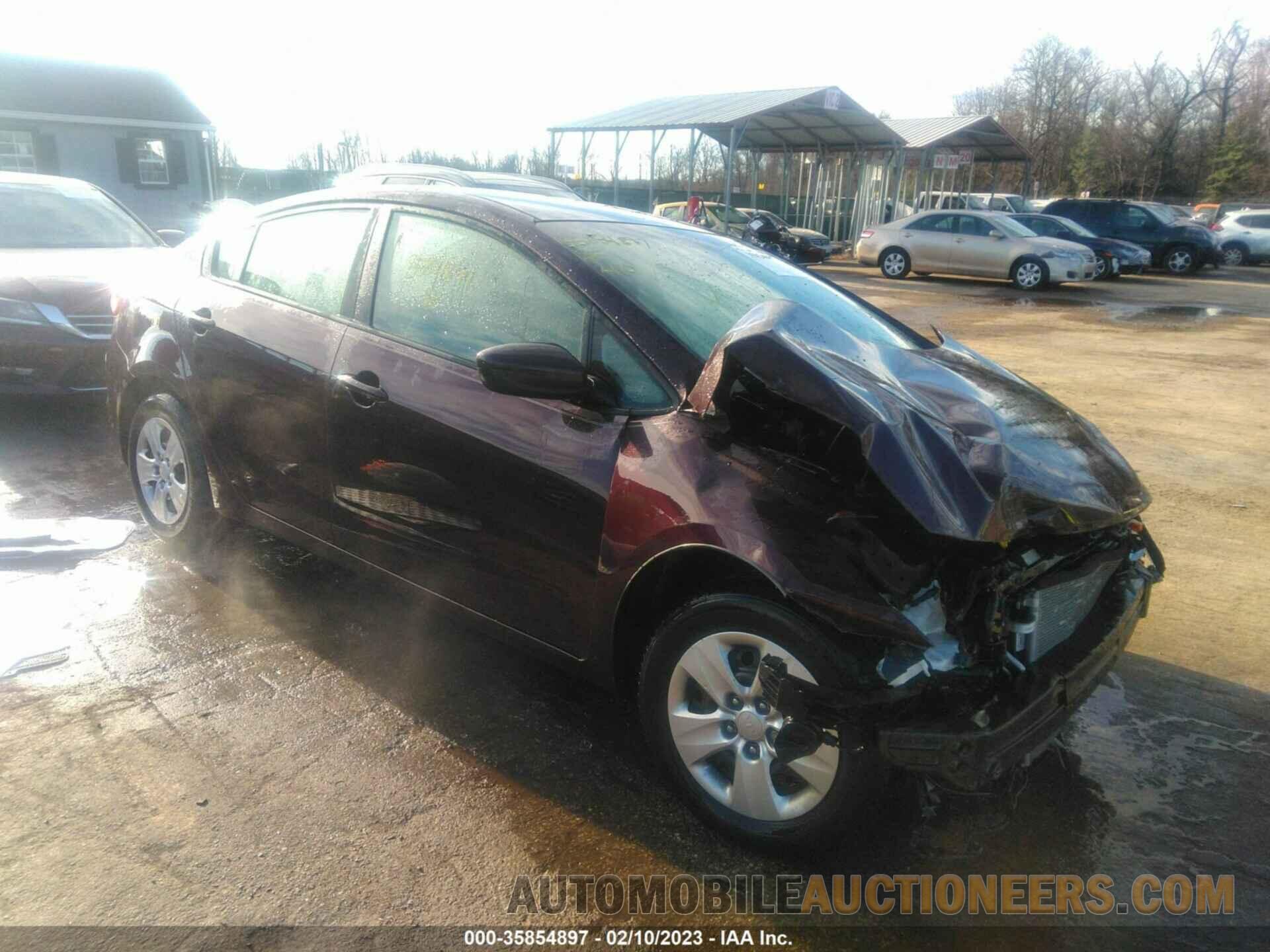 3KPFK4A71JE239394 KIA FORTE 2018