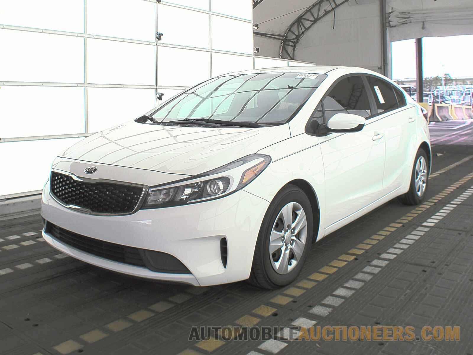 3KPFK4A72HE089273 Kia Forte LX 2017