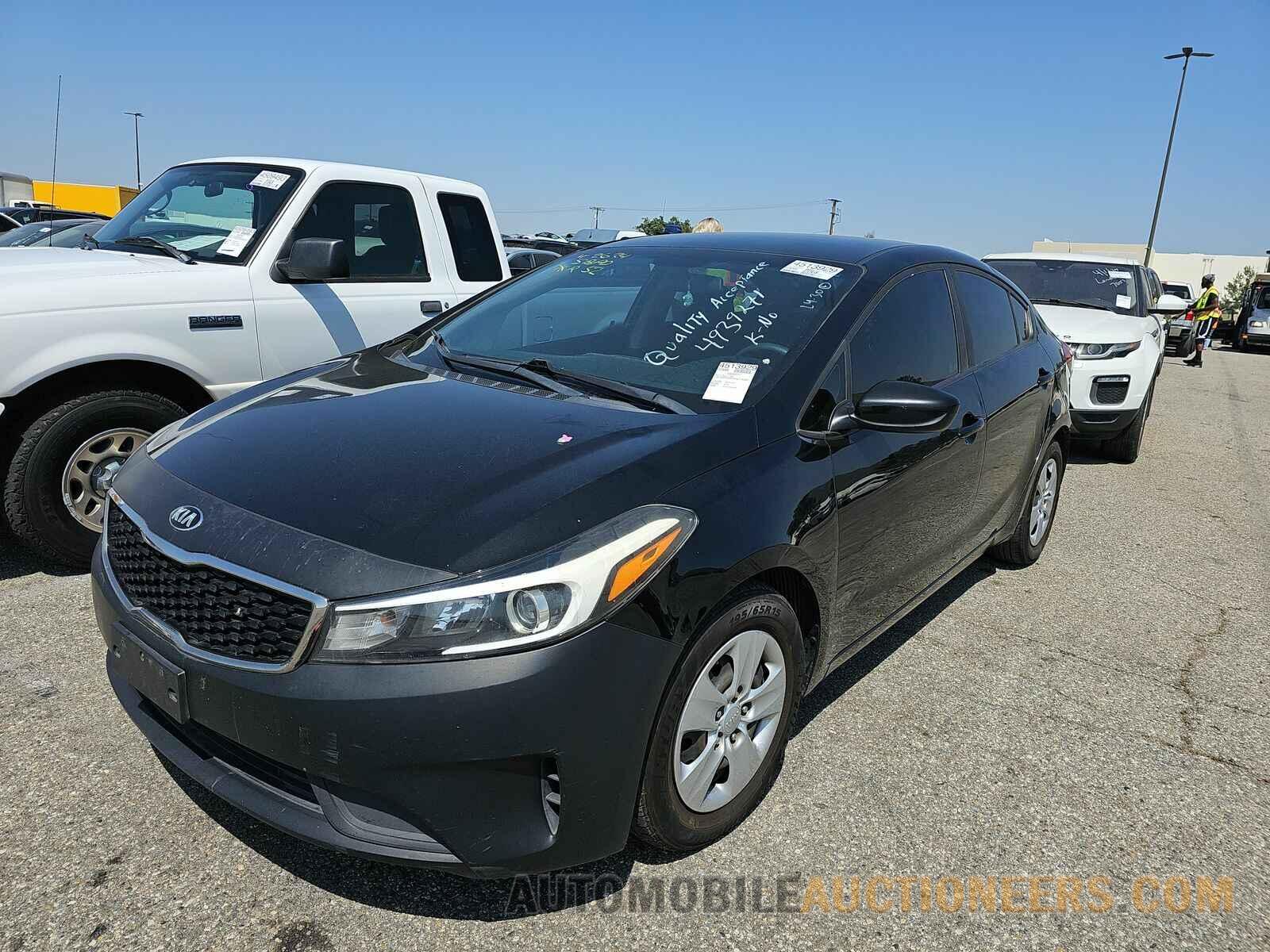 3KPFK4A72HE116343 Kia Forte LX 2017