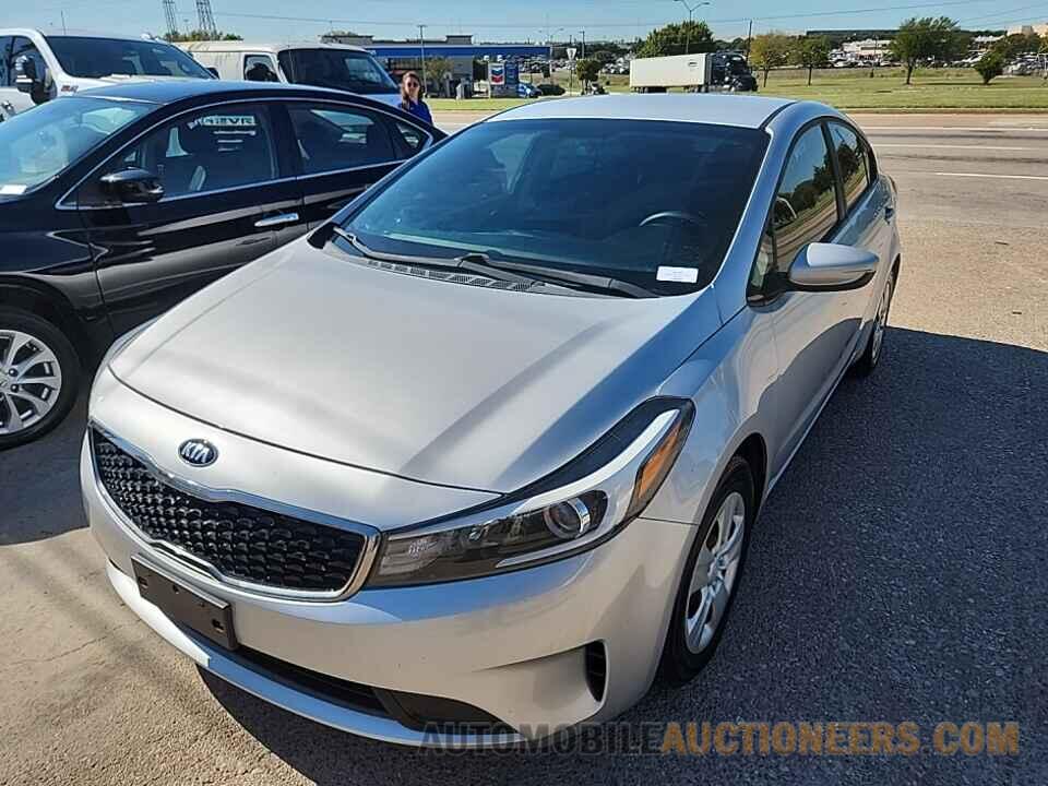 3KPFK4A72HE124068 Kia Forte LX 2017