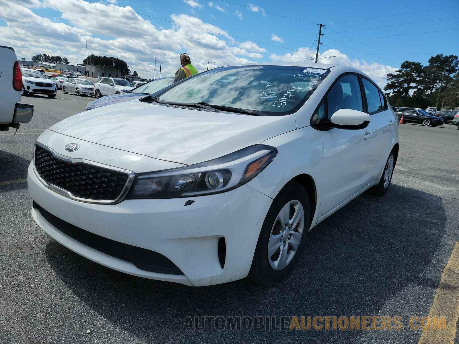 3KPFK4A72HE124474 Kia Forte LX 2017