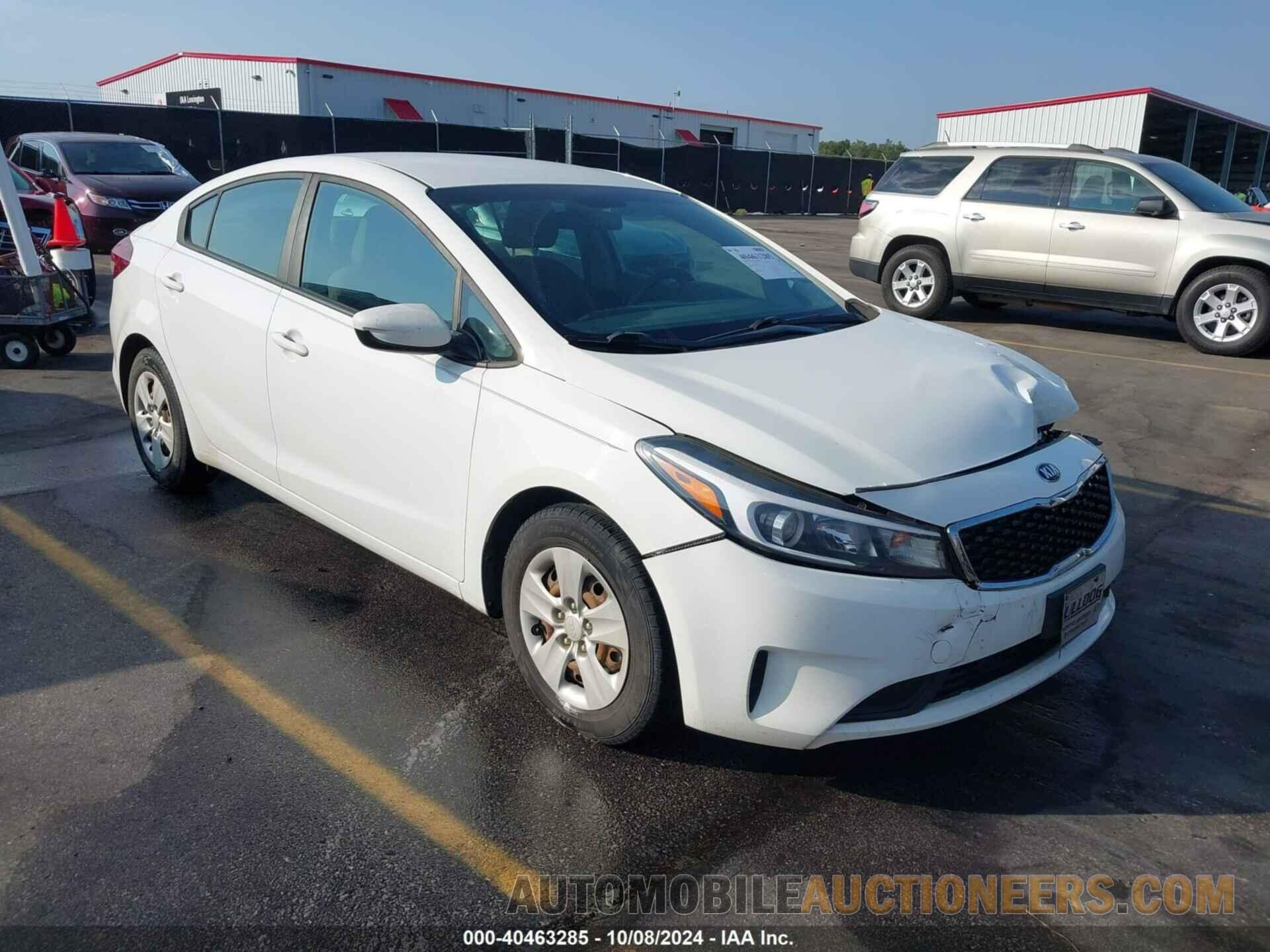 3KPFK4A72JE167685 KIA FORTE 2018