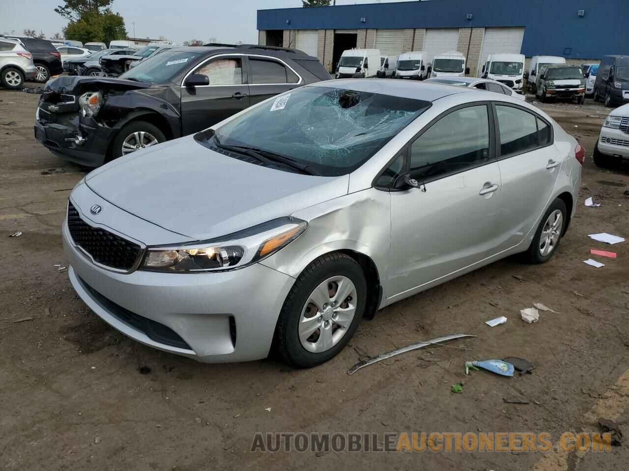 3KPFK4A72JE171574 KIA FORTE 2018