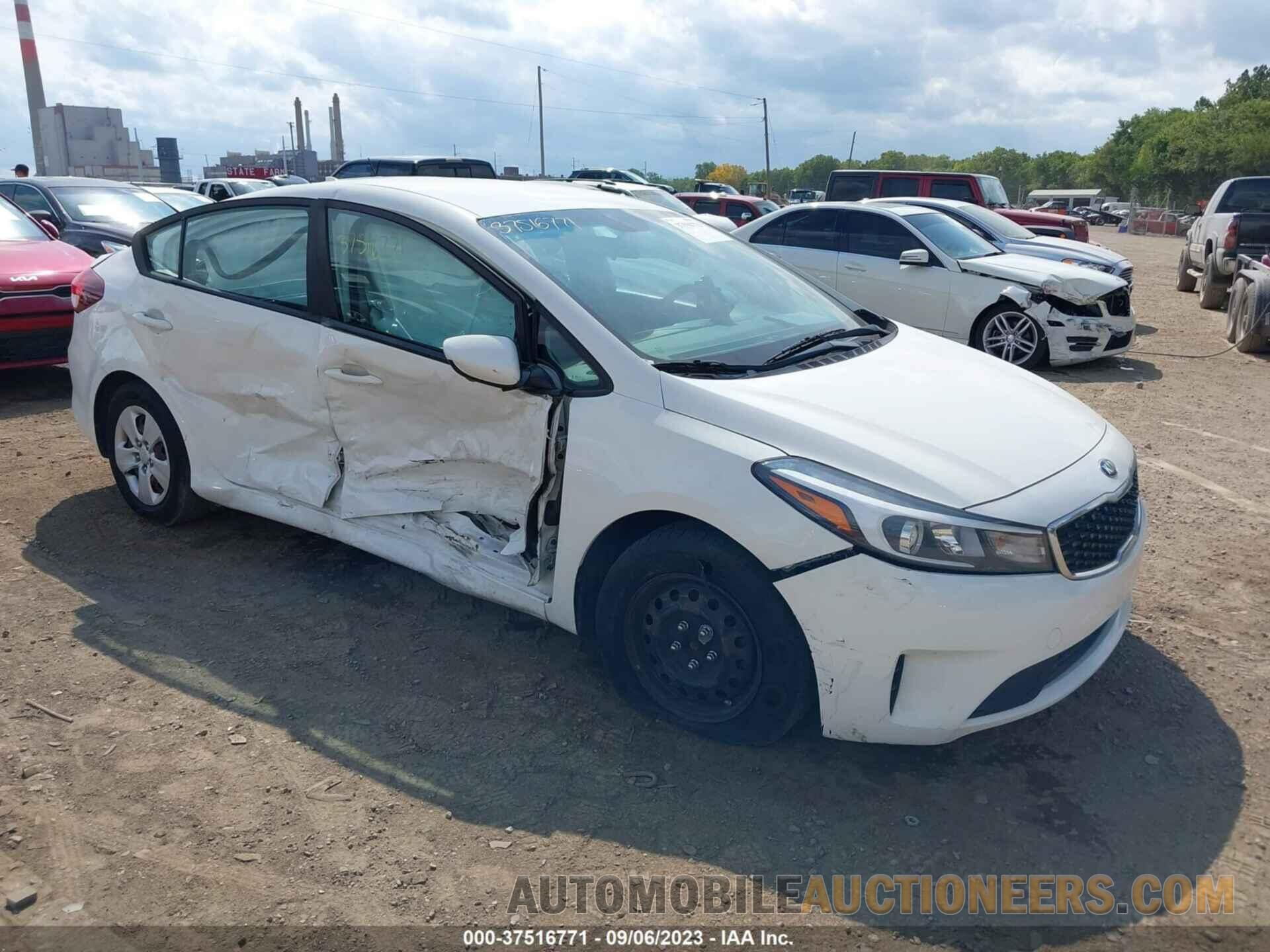 3KPFK4A72JE191954 KIA FORTE 2018