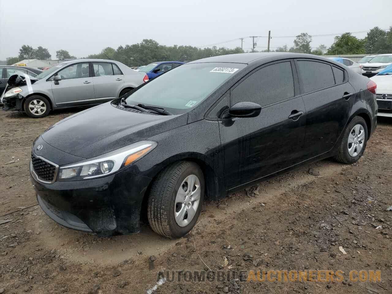 3KPFK4A72JE211832 KIA FORTE 2018