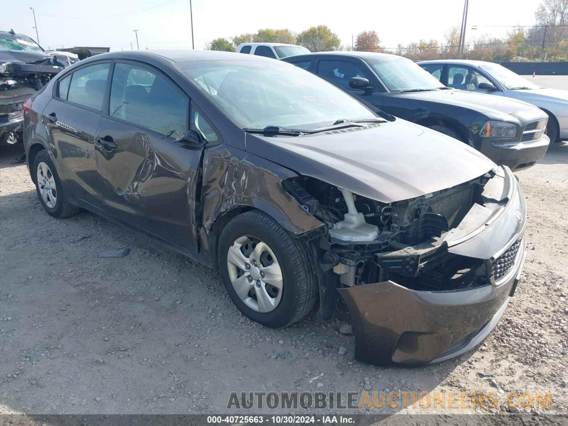 3KPFK4A72JE217484 KIA FORTE 2018