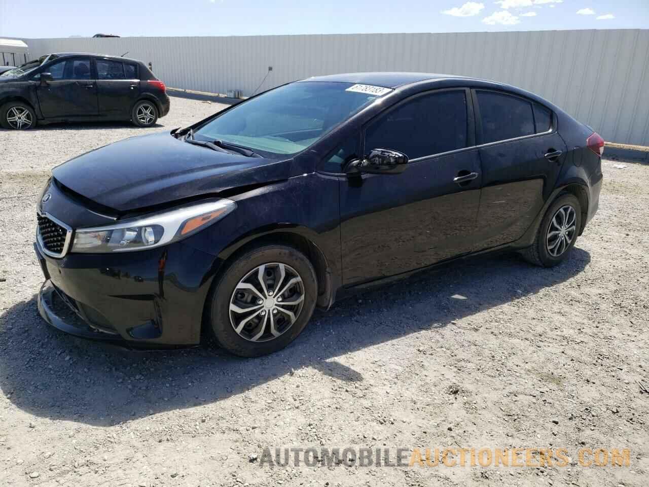 3KPFK4A72JE232258 KIA FORTE 2018