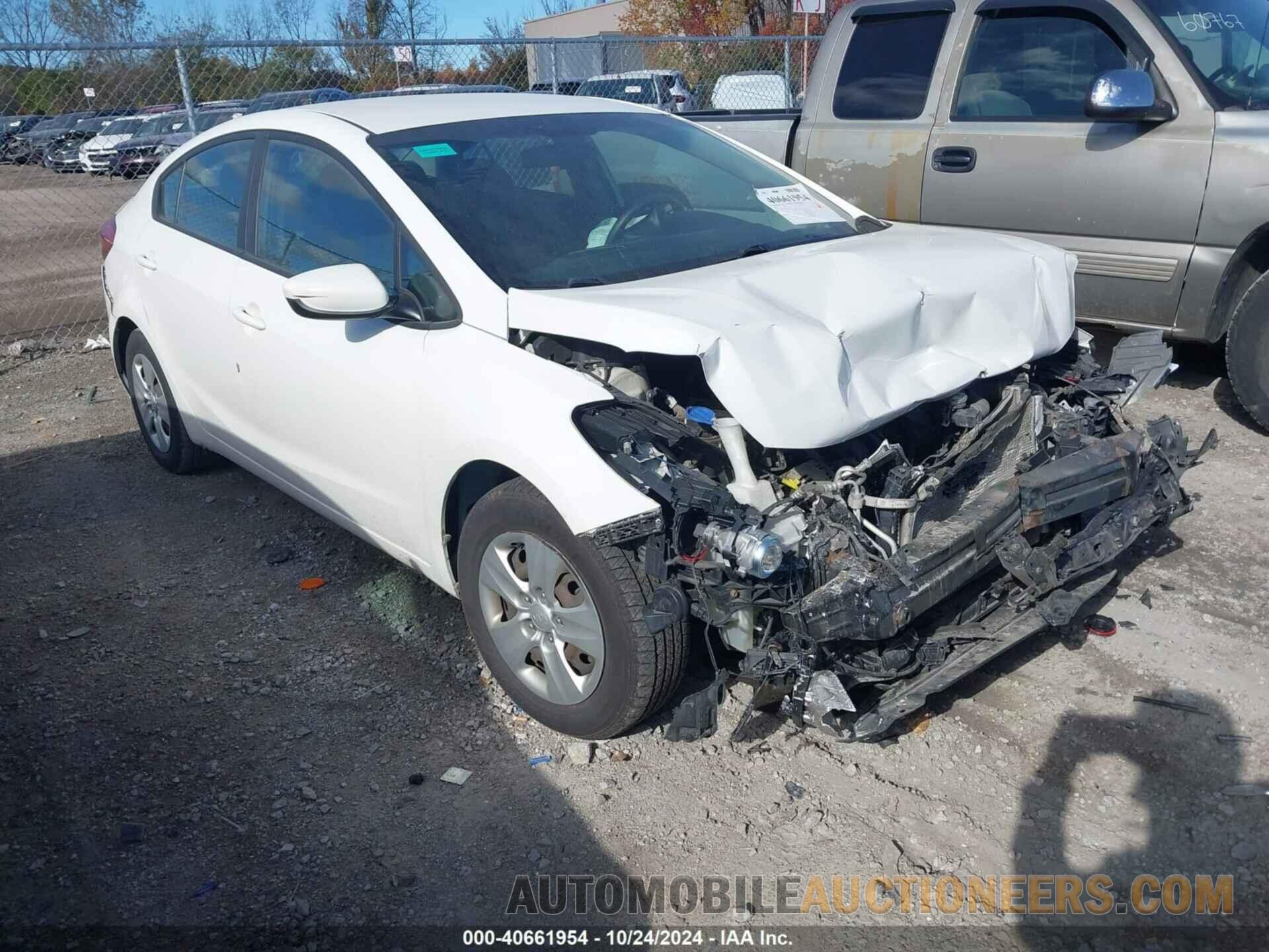 3KPFK4A72JE232681 KIA FORTE 2018