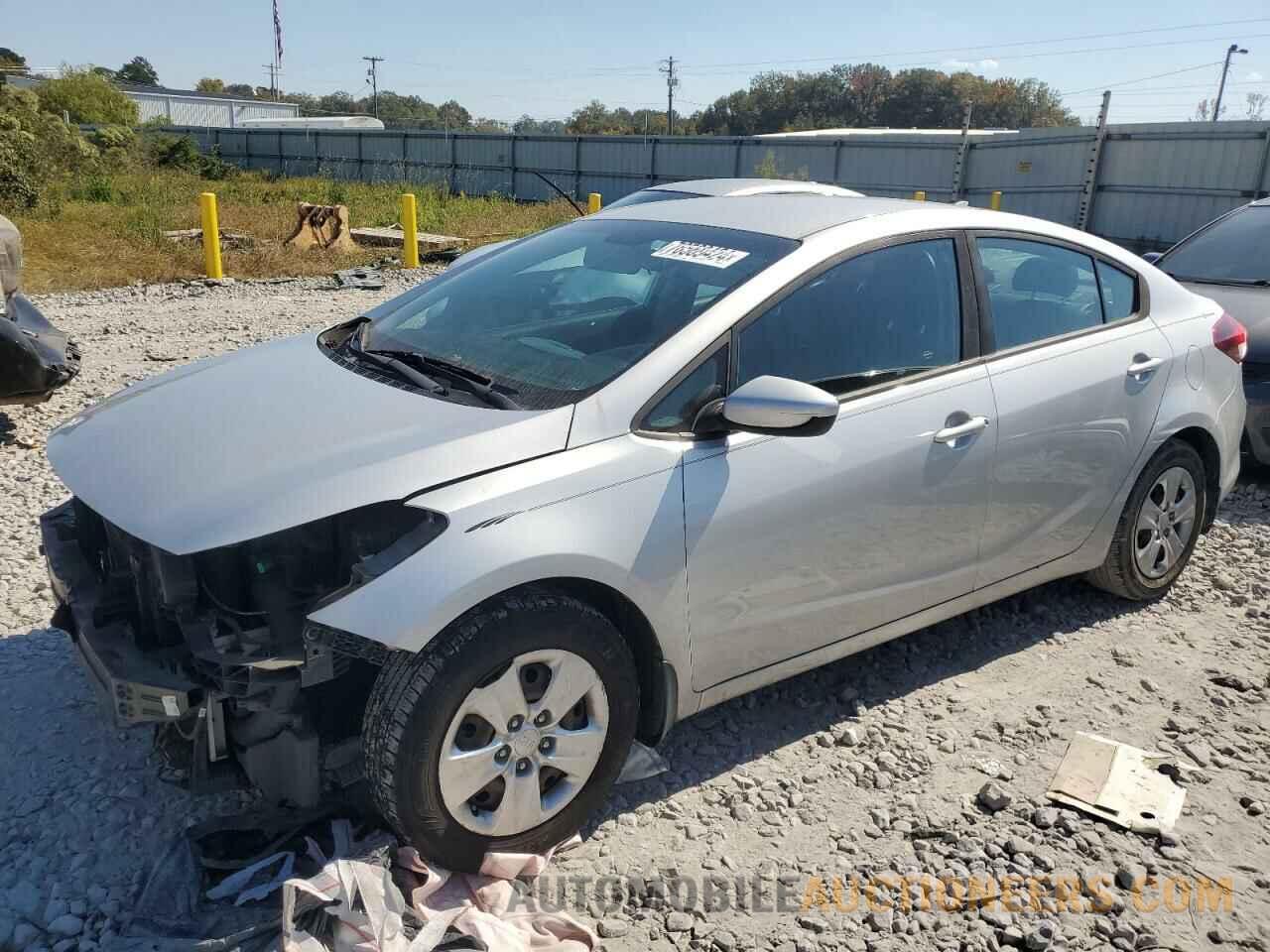 3KPFK4A72JE235709 KIA FORTE 2018