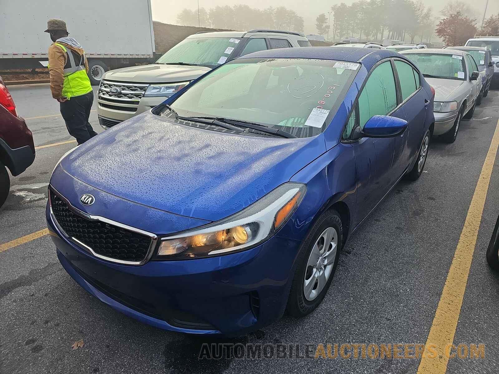 3KPFK4A72JE236648 Kia Forte LX 2018