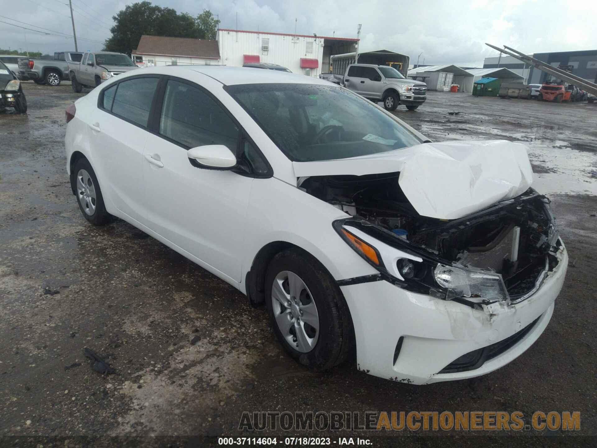 3KPFK4A72JE239226 KIA FORTE 2018