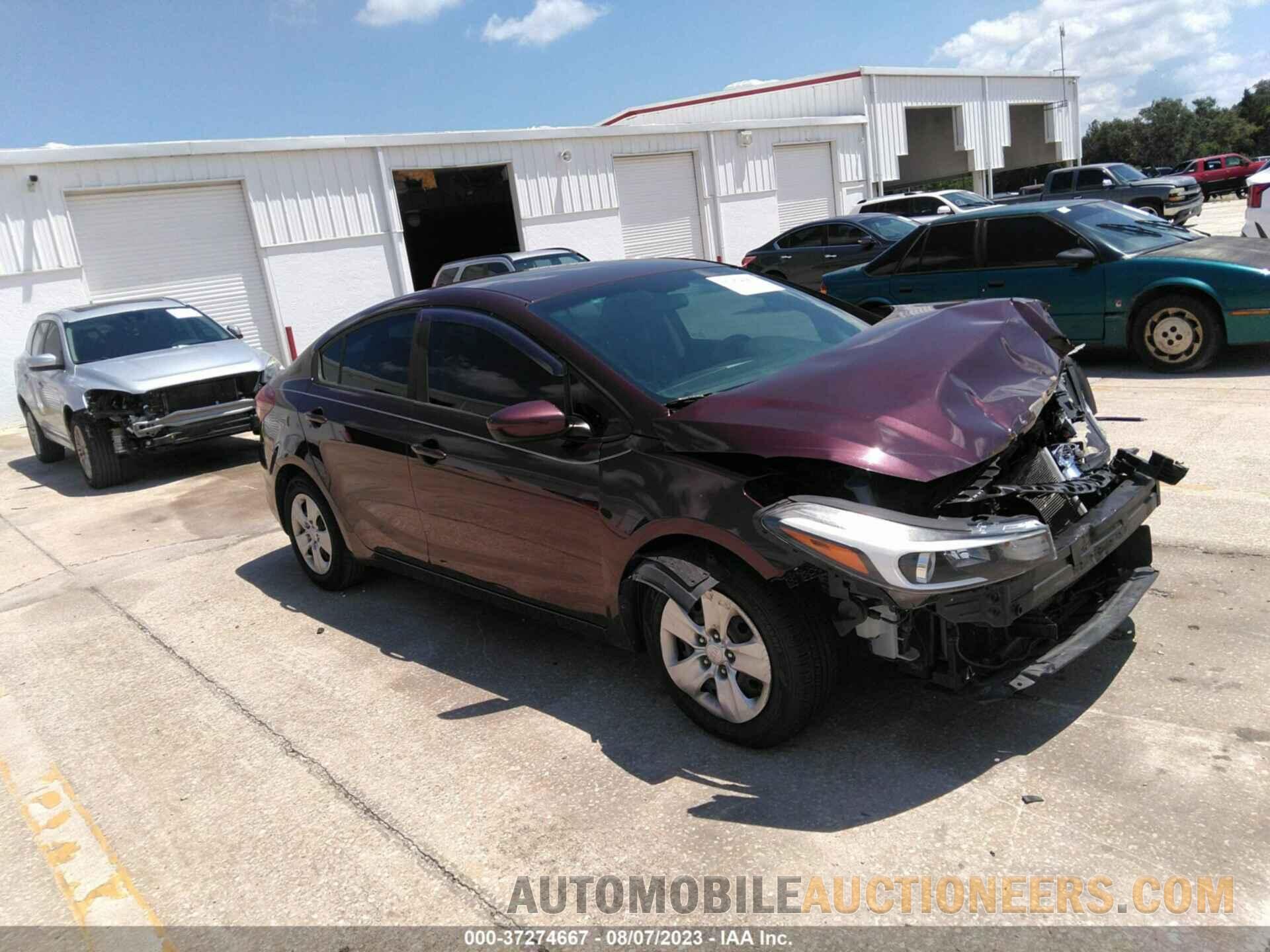 3KPFK4A72JE245625 KIA FORTE 2018