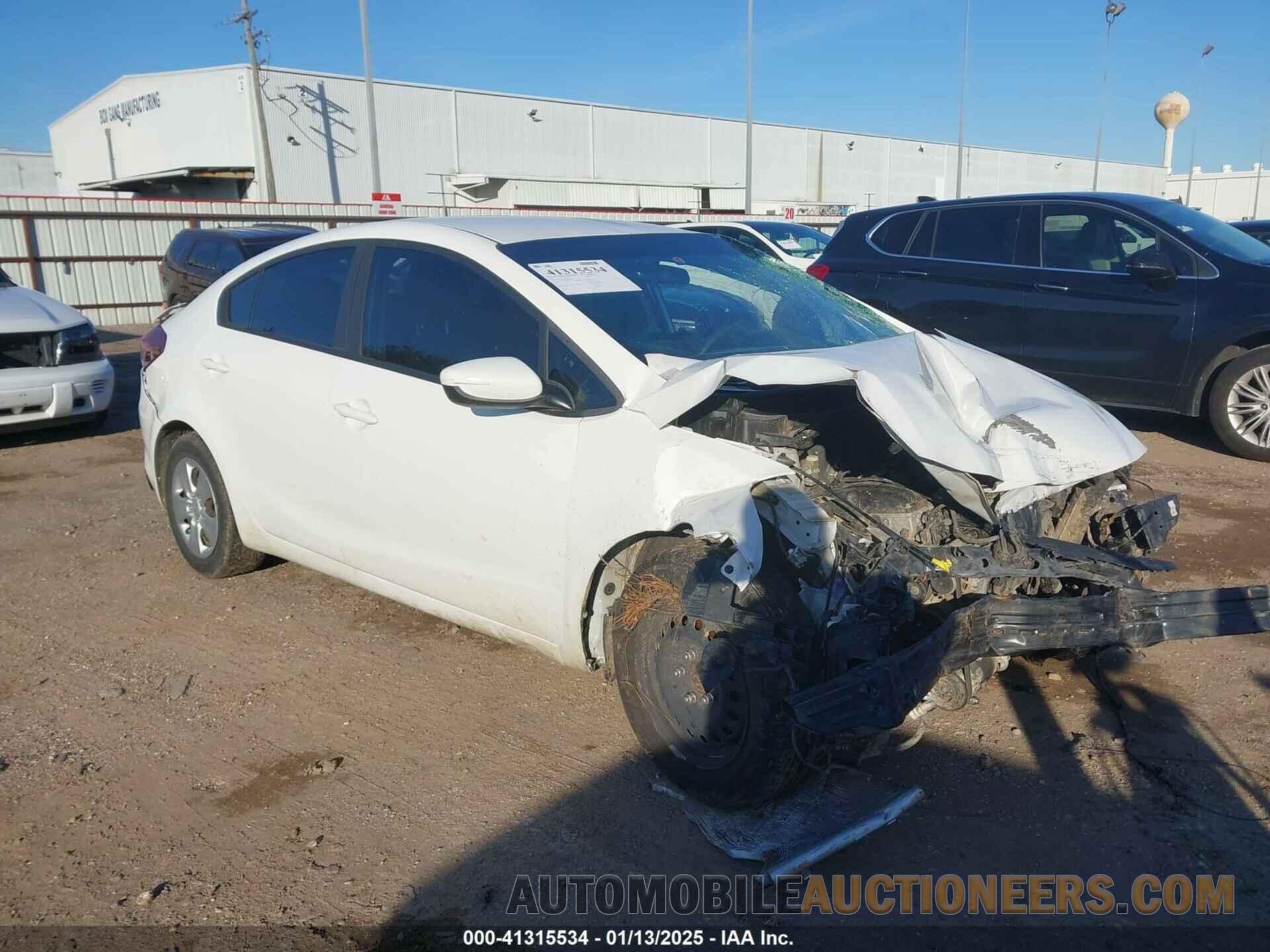 3KPFK4A73HE066830 KIA FORTE 2017