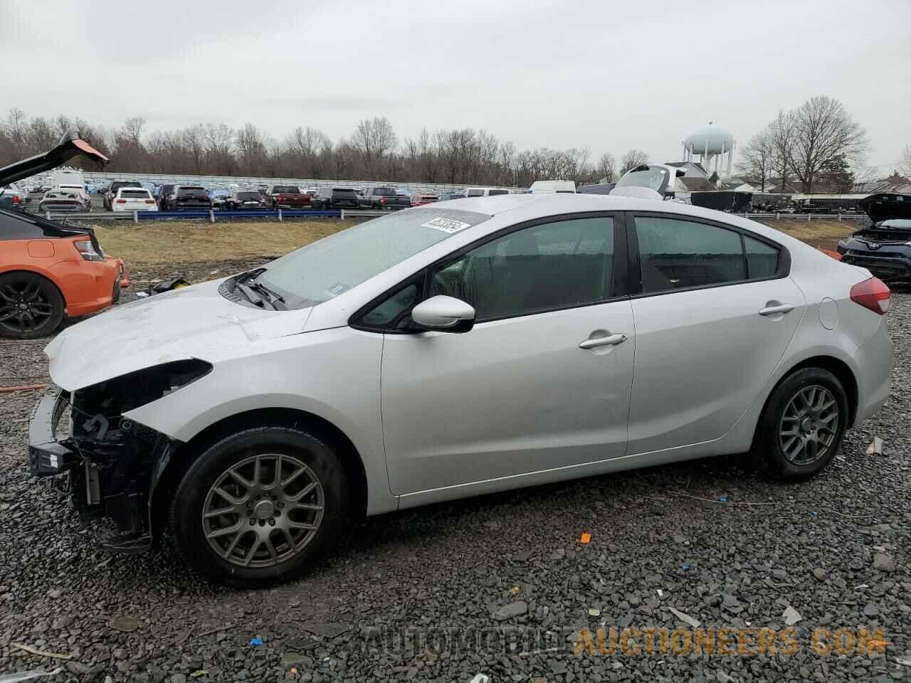 3KPFK4A73HE082784 KIA FORTE 2017