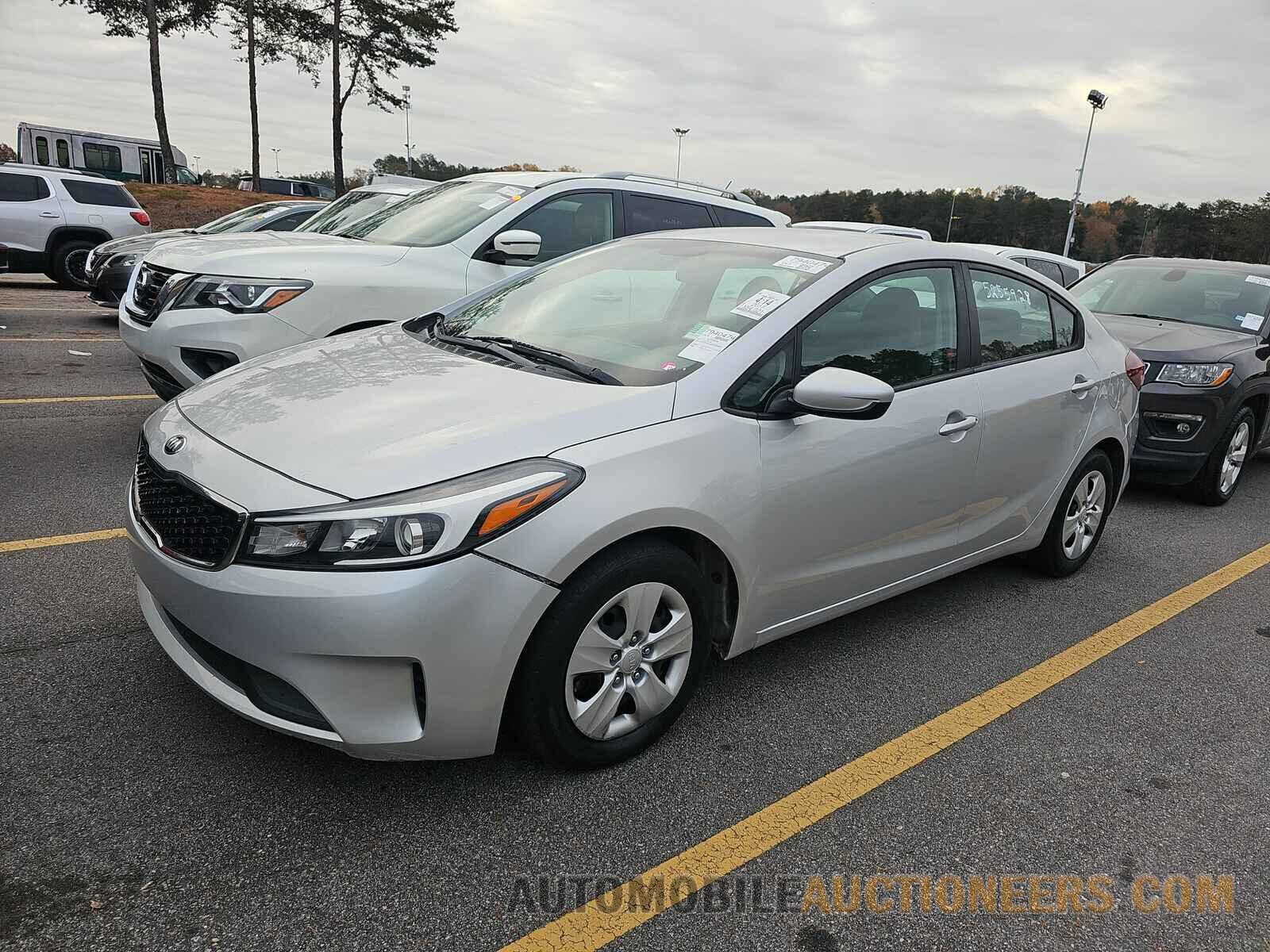 3KPFK4A73HE084955 Kia Forte LX 2017