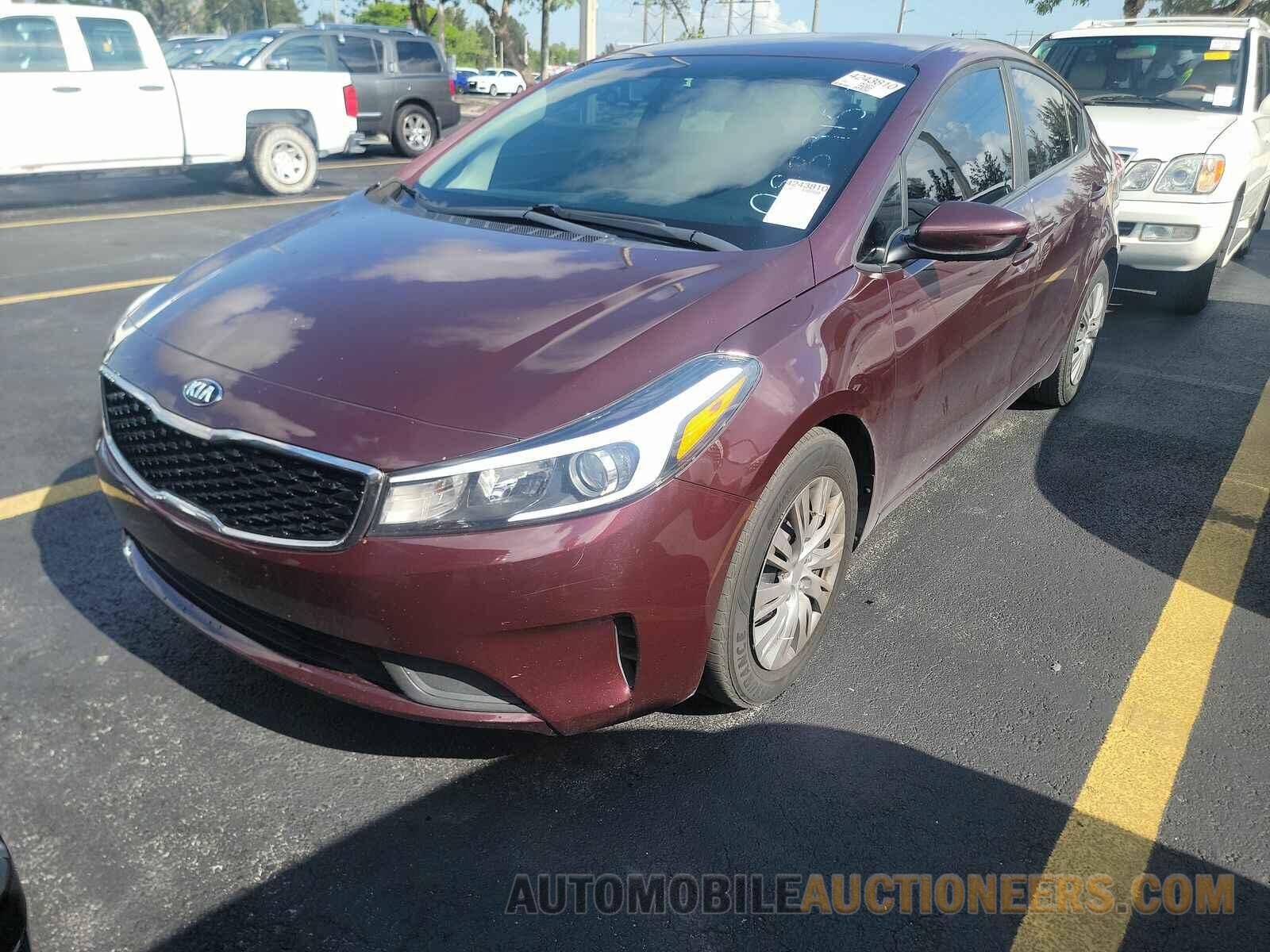 3KPFK4A73HE093915 Kia Forte LX 2017