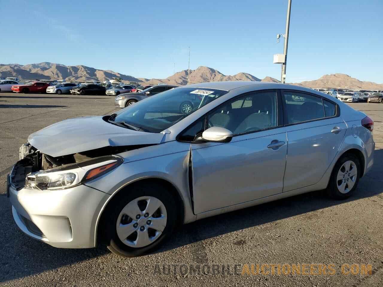 3KPFK4A73HE131417 KIA FORTE 2017