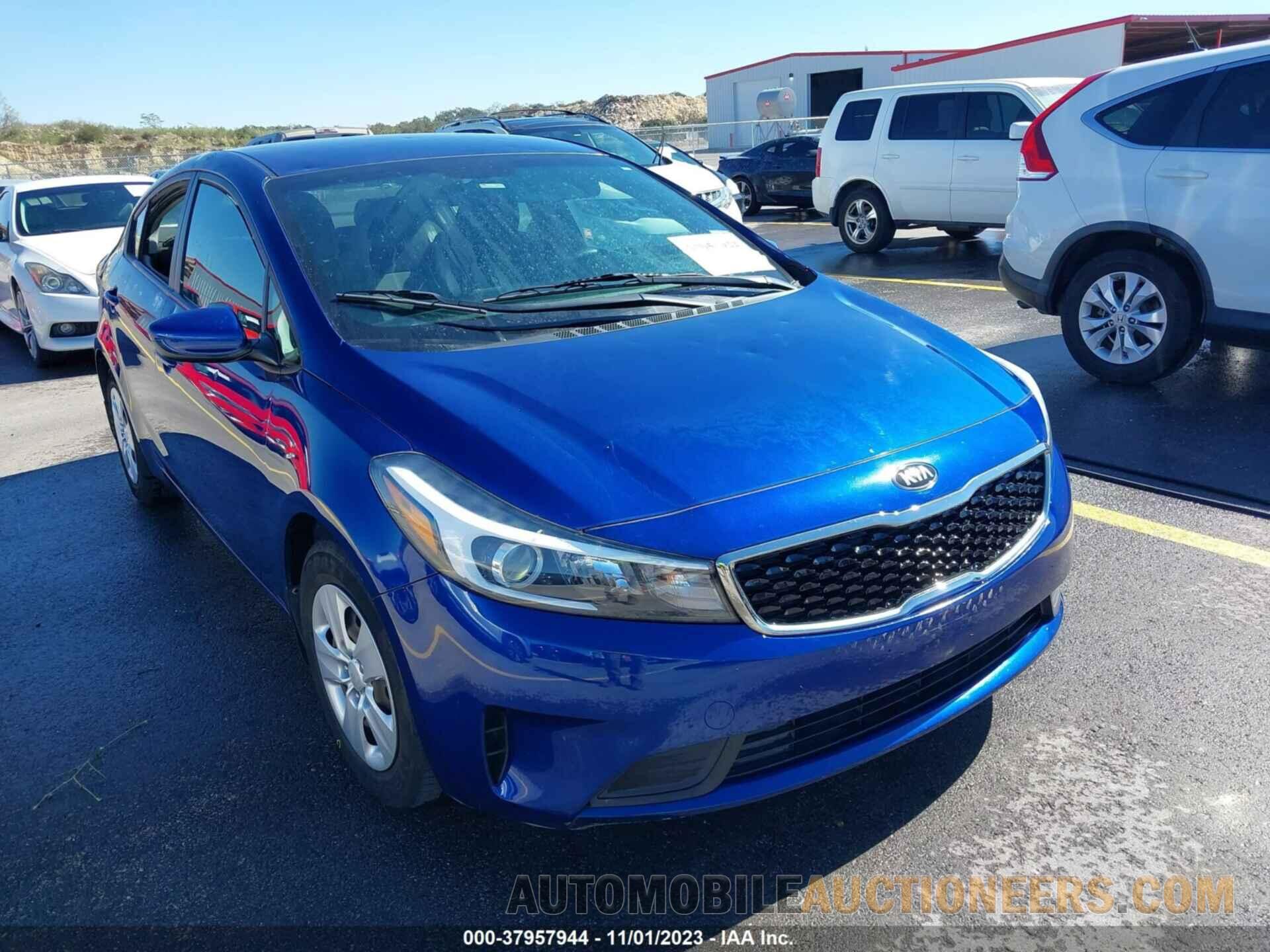 3KPFK4A73JE175312 KIA FORTE 2018