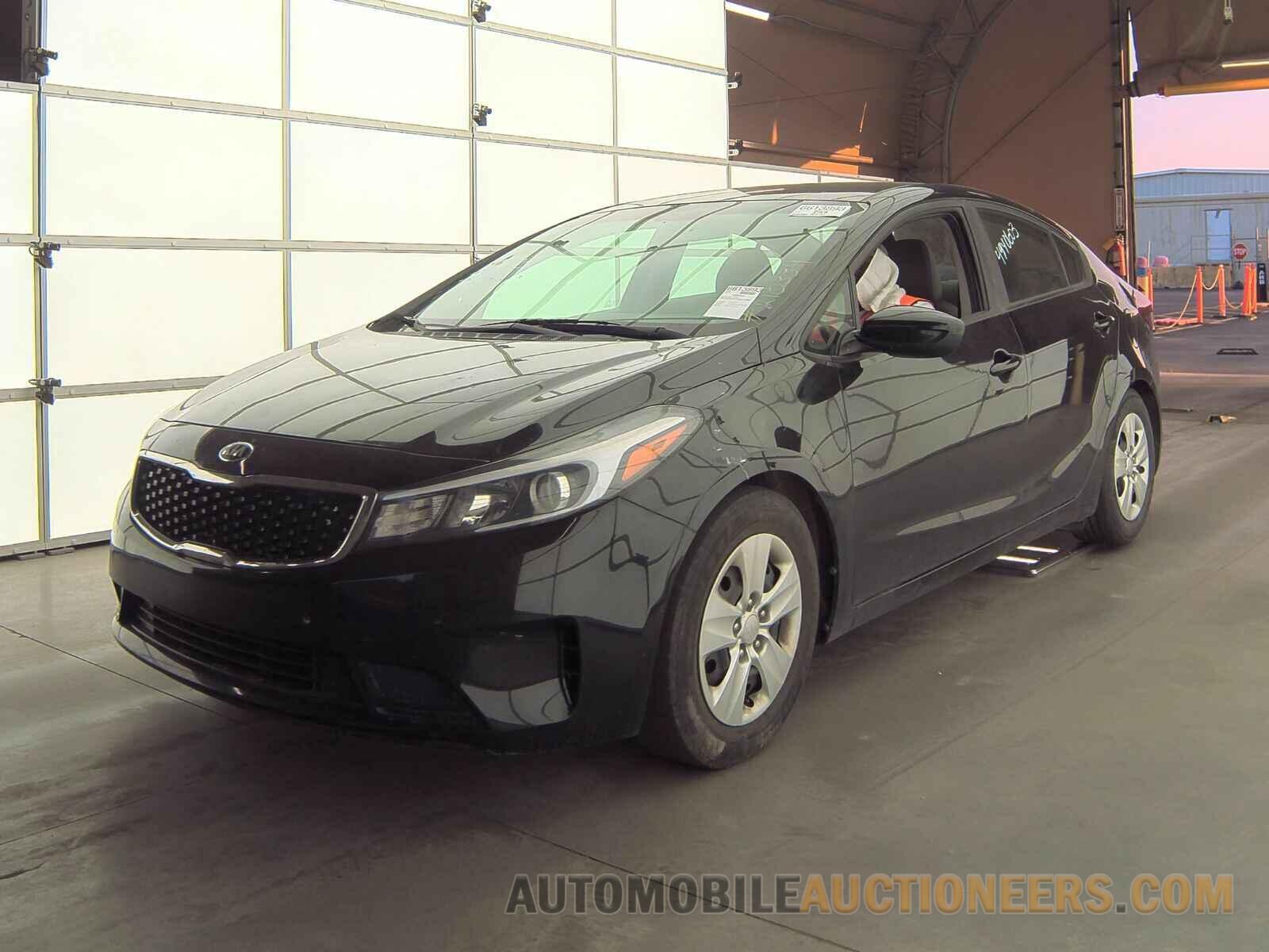 3KPFK4A73JE210334 Kia Forte LX 2018