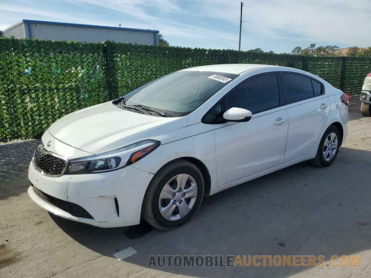 3KPFK4A73JE217705 KIA FORTE 2018