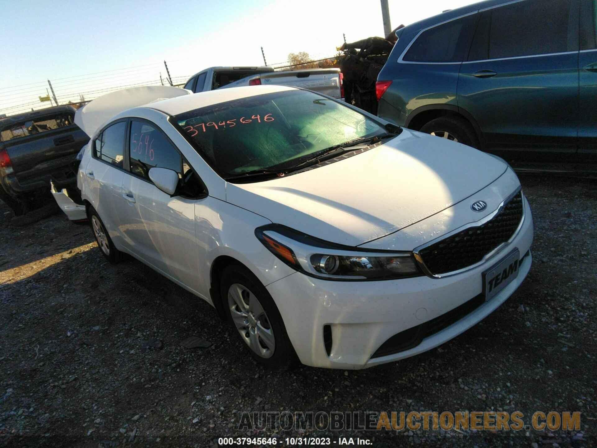 3KPFK4A73JE228221 KIA FORTE 2018