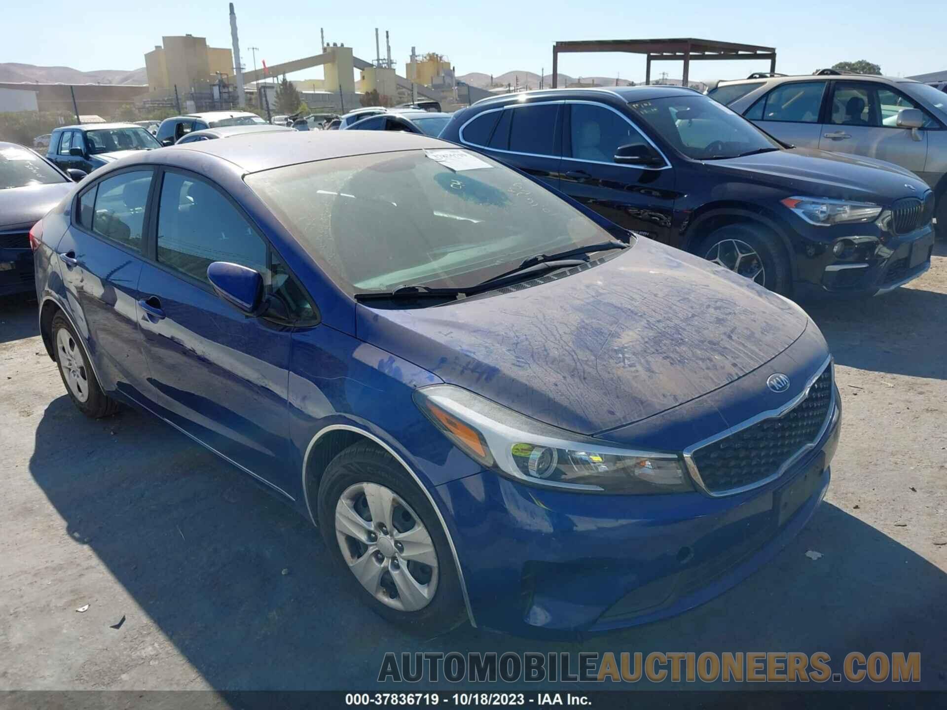 3KPFK4A73JE246704 KIA FORTE 2018