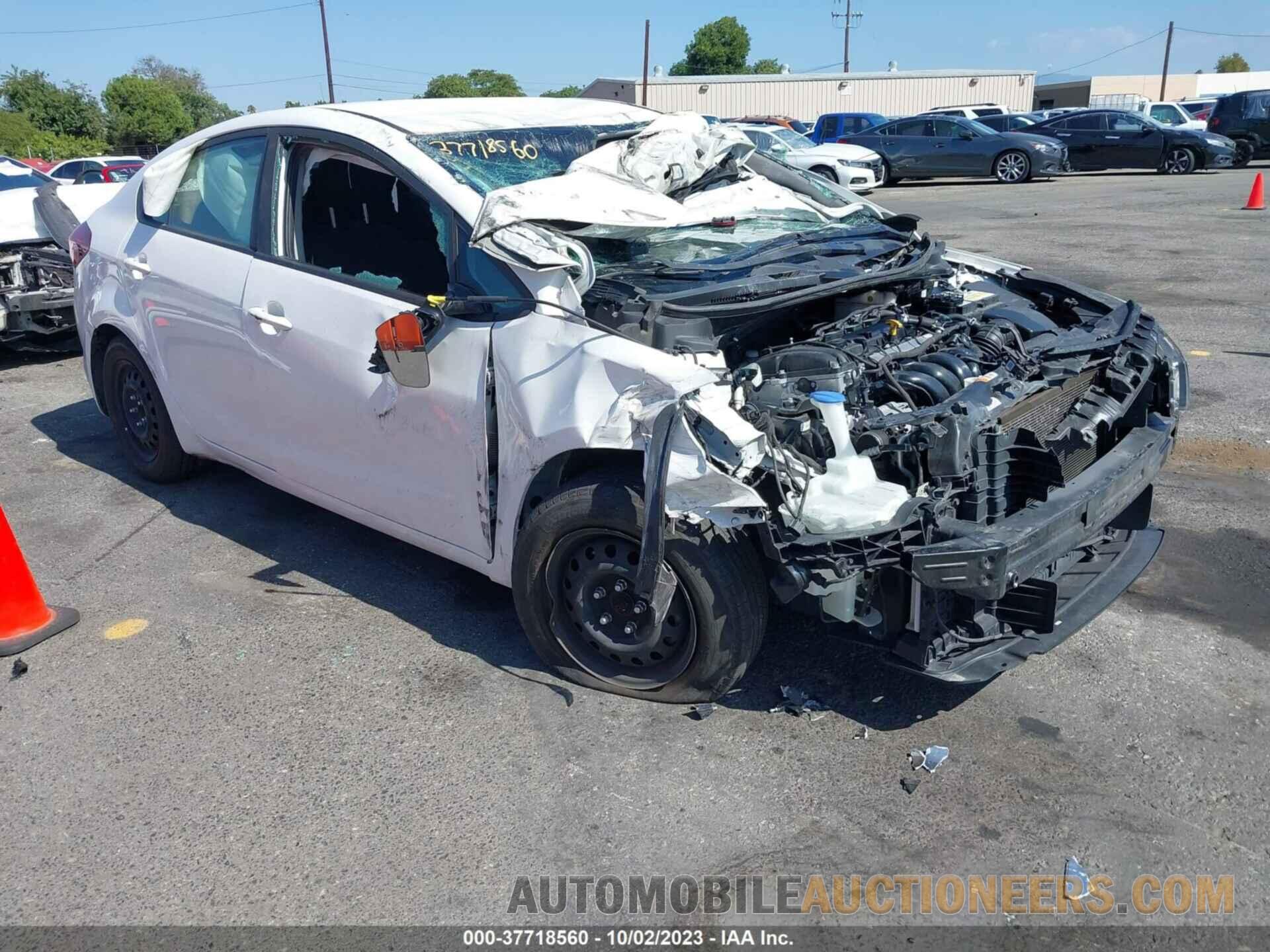 3KPFK4A73JE256701 KIA FORTE 2018