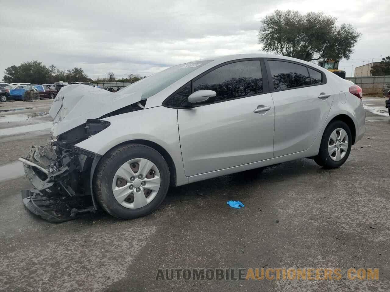 3KPFK4A73JE271781 KIA FORTE 2018