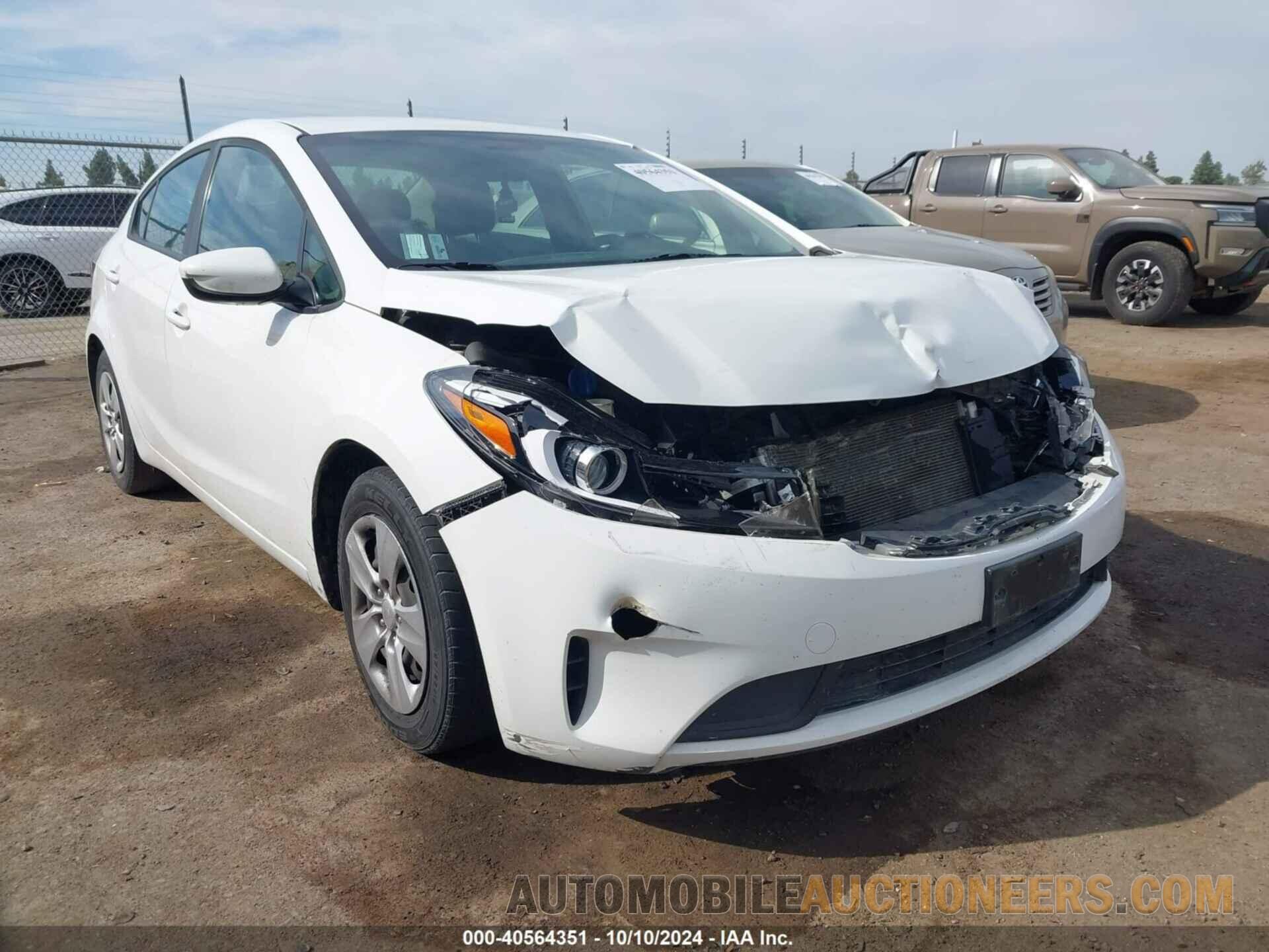 3KPFK4A73JE277659 KIA FORTE 2018