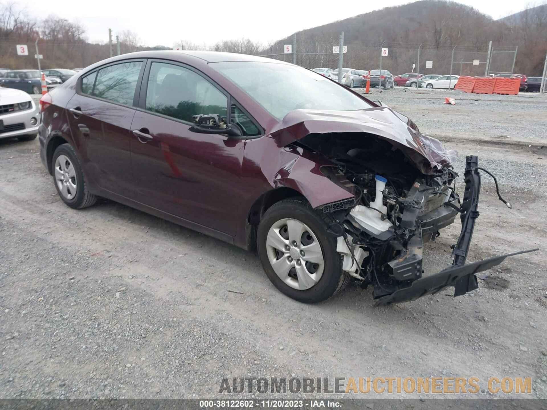 3KPFK4A73JE282716 KIA FORTE 2018