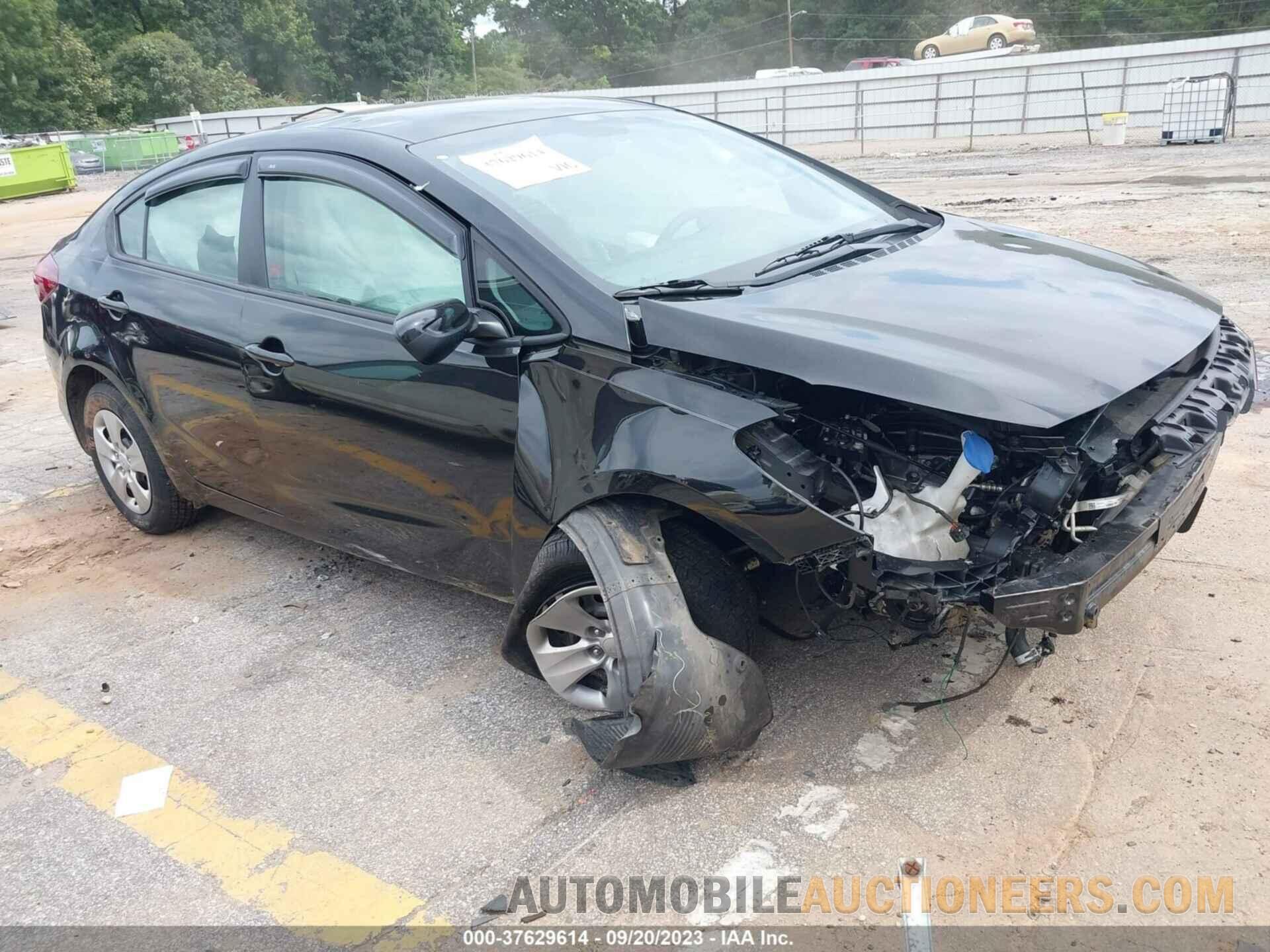 3KPFK4A73JE283526 KIA FORTE 2018