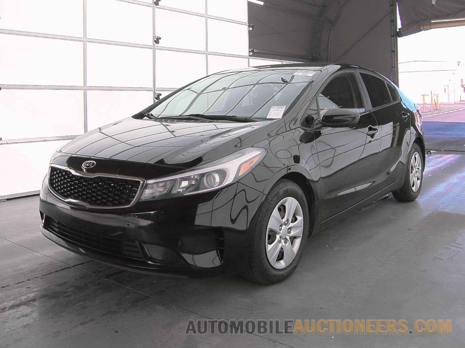 3KPFK4A74HE046893 Kia Forte LX 2017