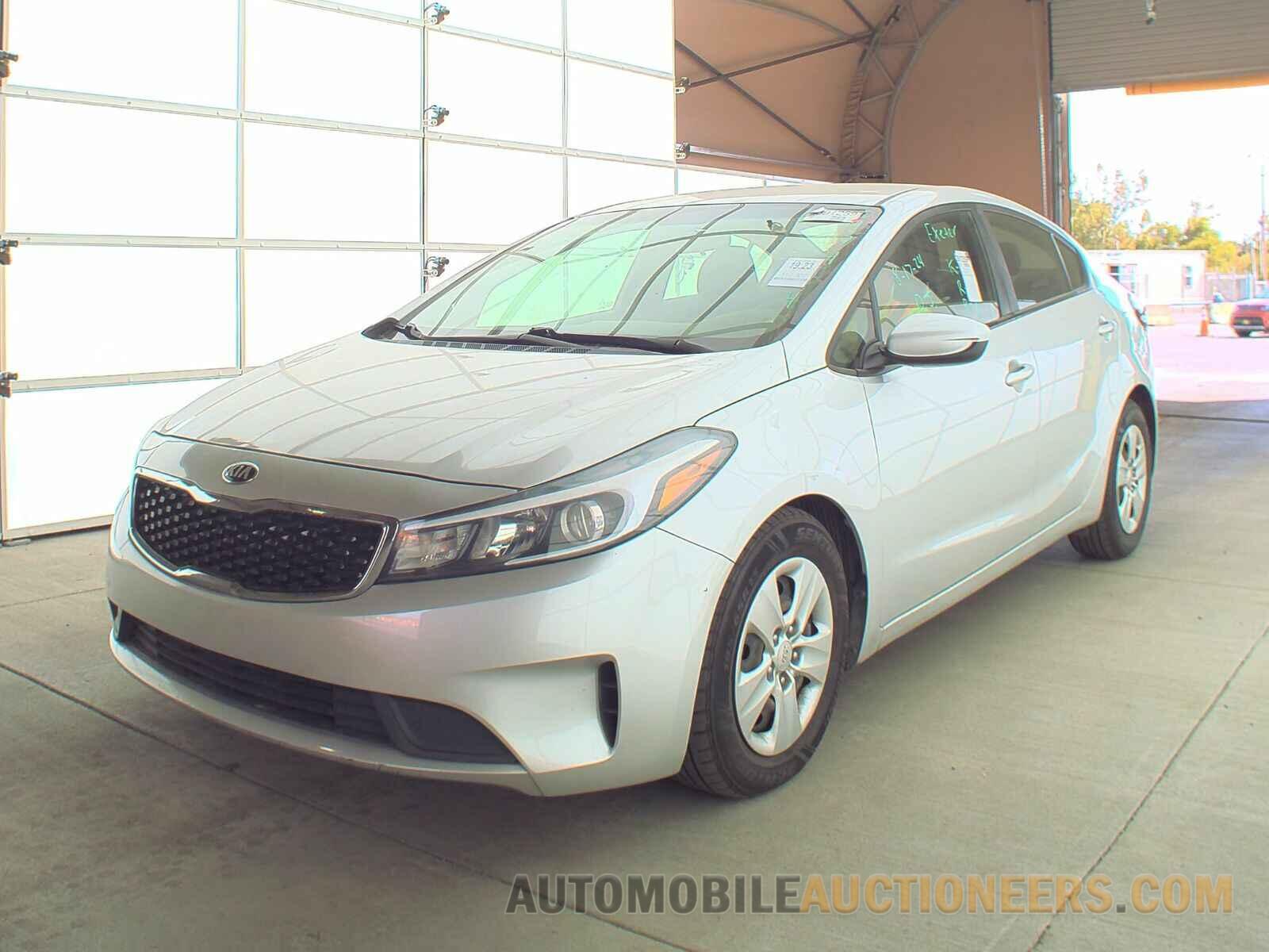 3KPFK4A74HE047414 Kia Forte LX 2017