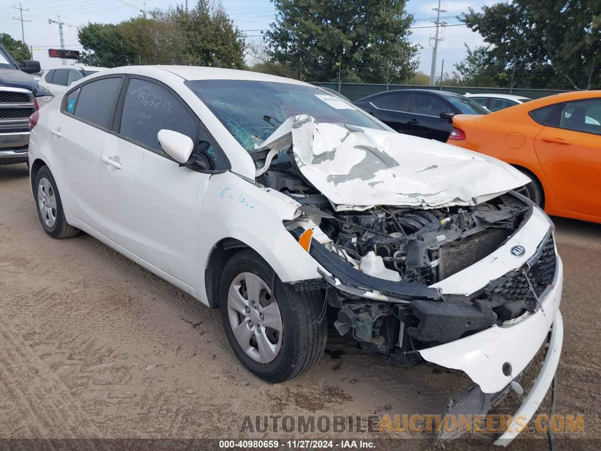 3KPFK4A74HE071826 KIA FORTE 2017