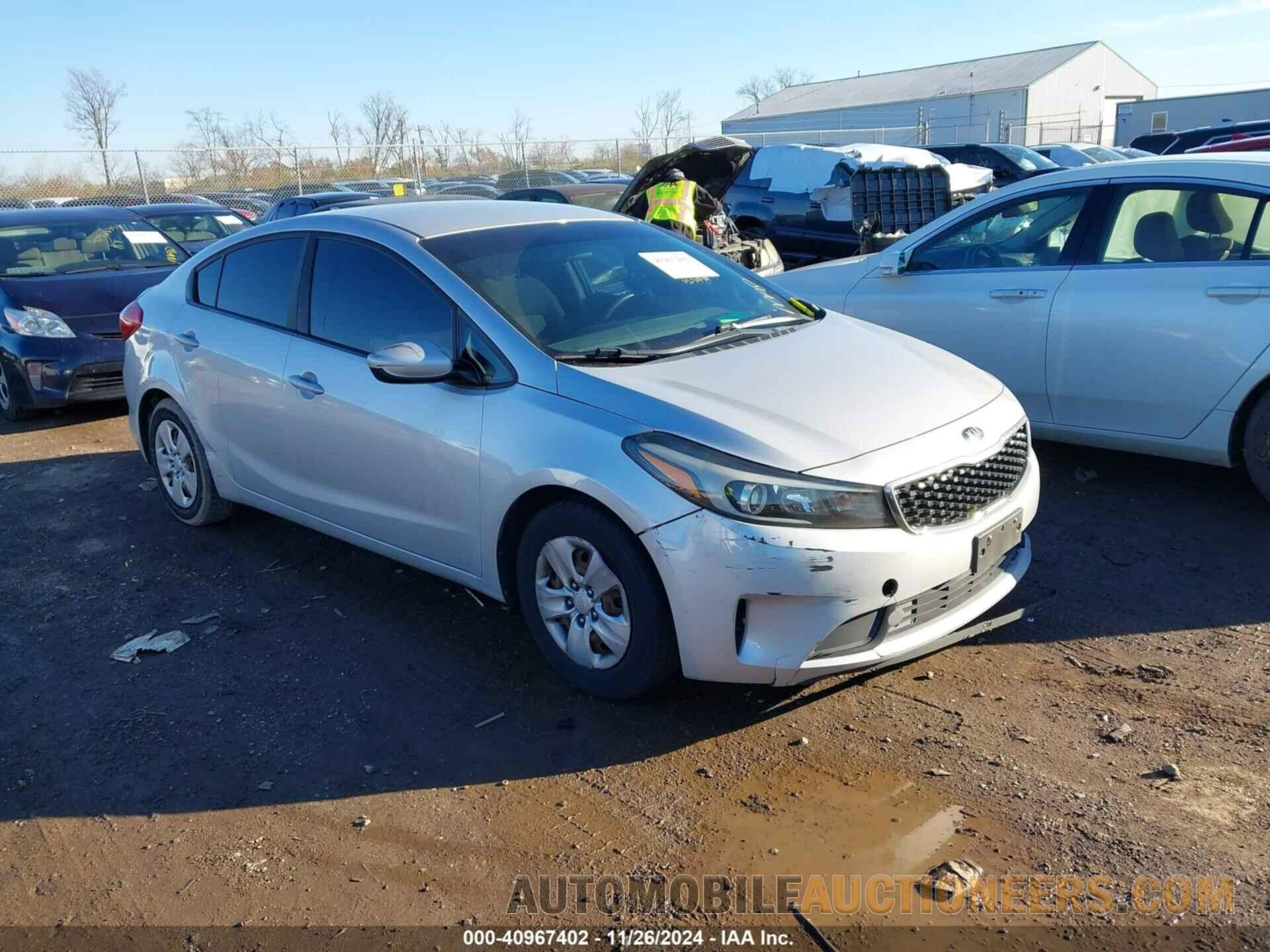 3KPFK4A74HE087203 KIA FORTE 2017