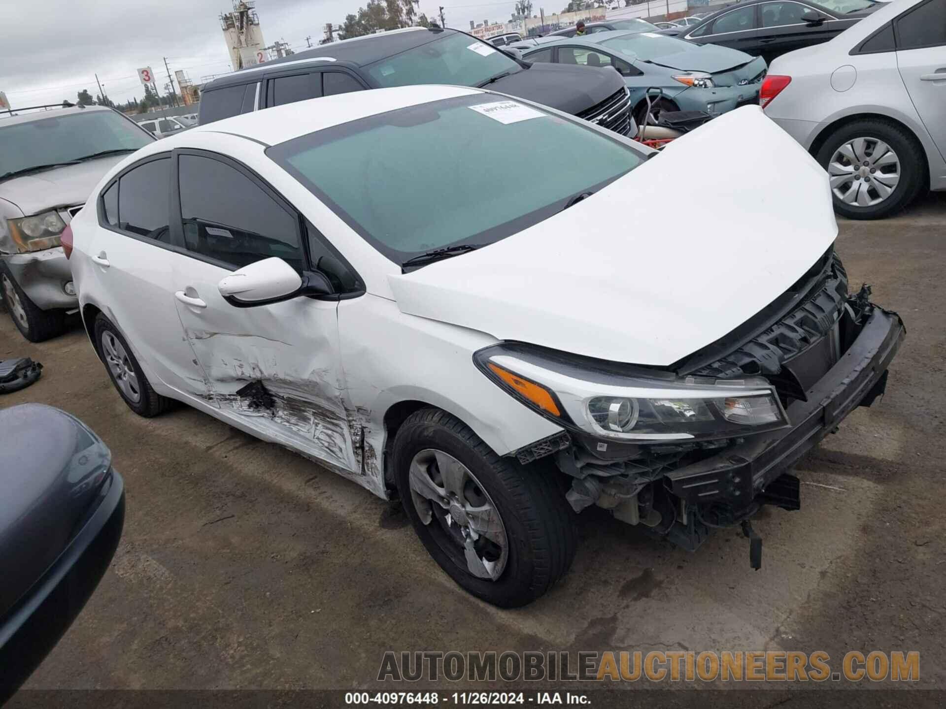 3KPFK4A74HE098055 KIA FORTE 2017