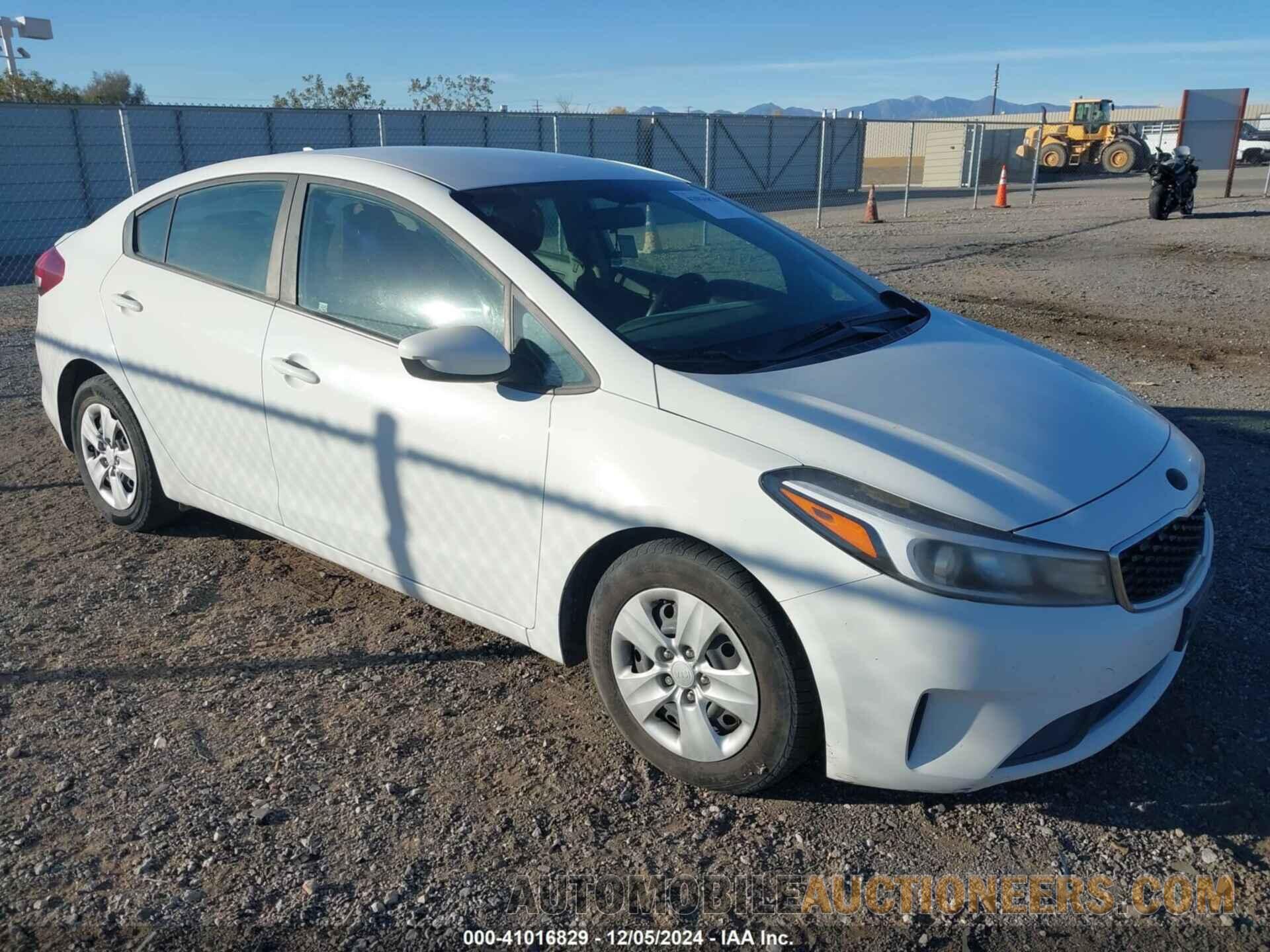 3KPFK4A74HE110351 KIA FORTE 2017