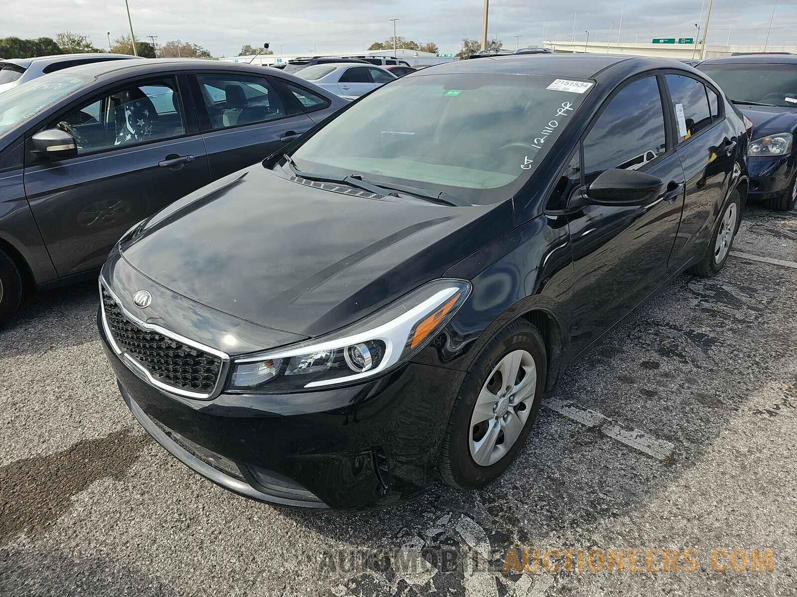 3KPFK4A74HE121110 Kia Forte LX 2017