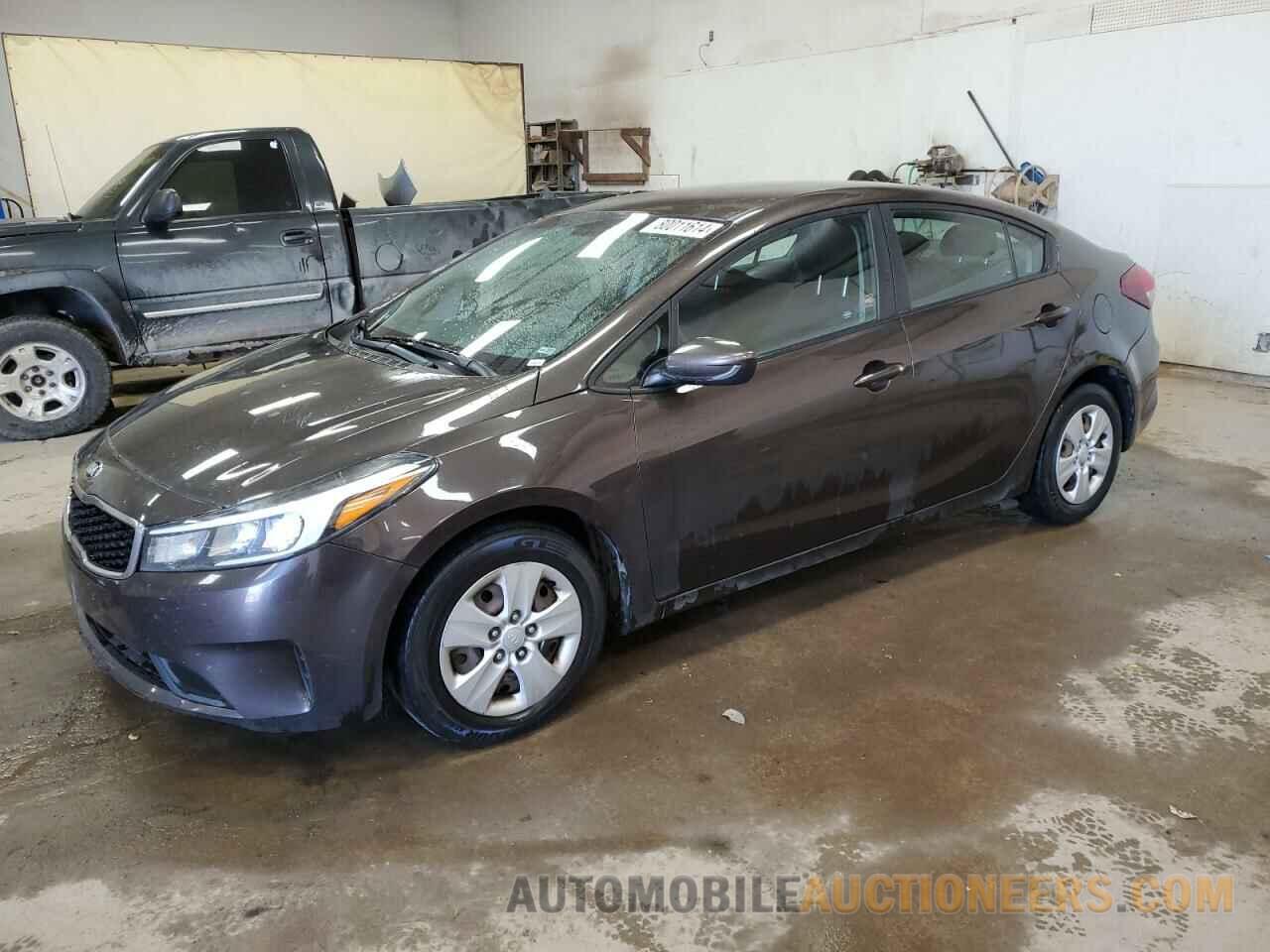 3KPFK4A74HE128090 KIA FORTE 2017