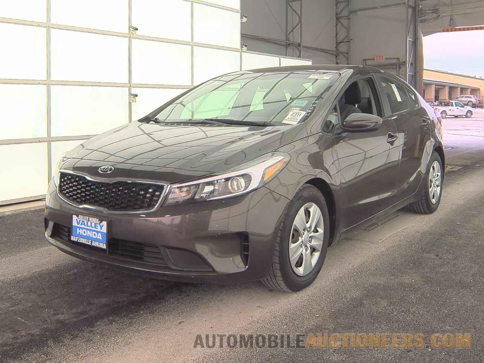 3KPFK4A74HE145939 Kia Forte LX 2017